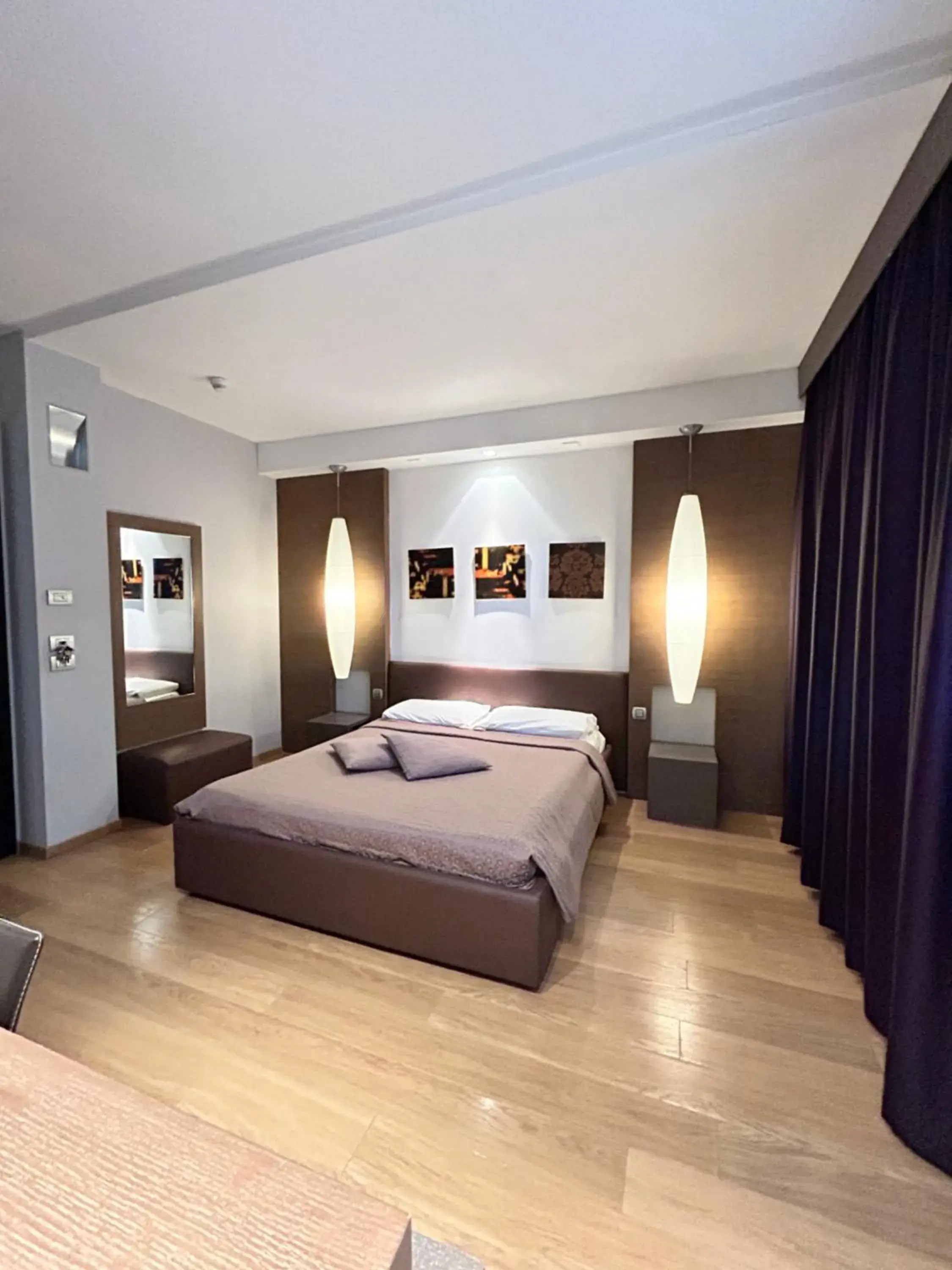 Superior Double Room - single occupancy in Hotel Michelangelo Superior Double Room - single occupancy in Hotel Michelangelo