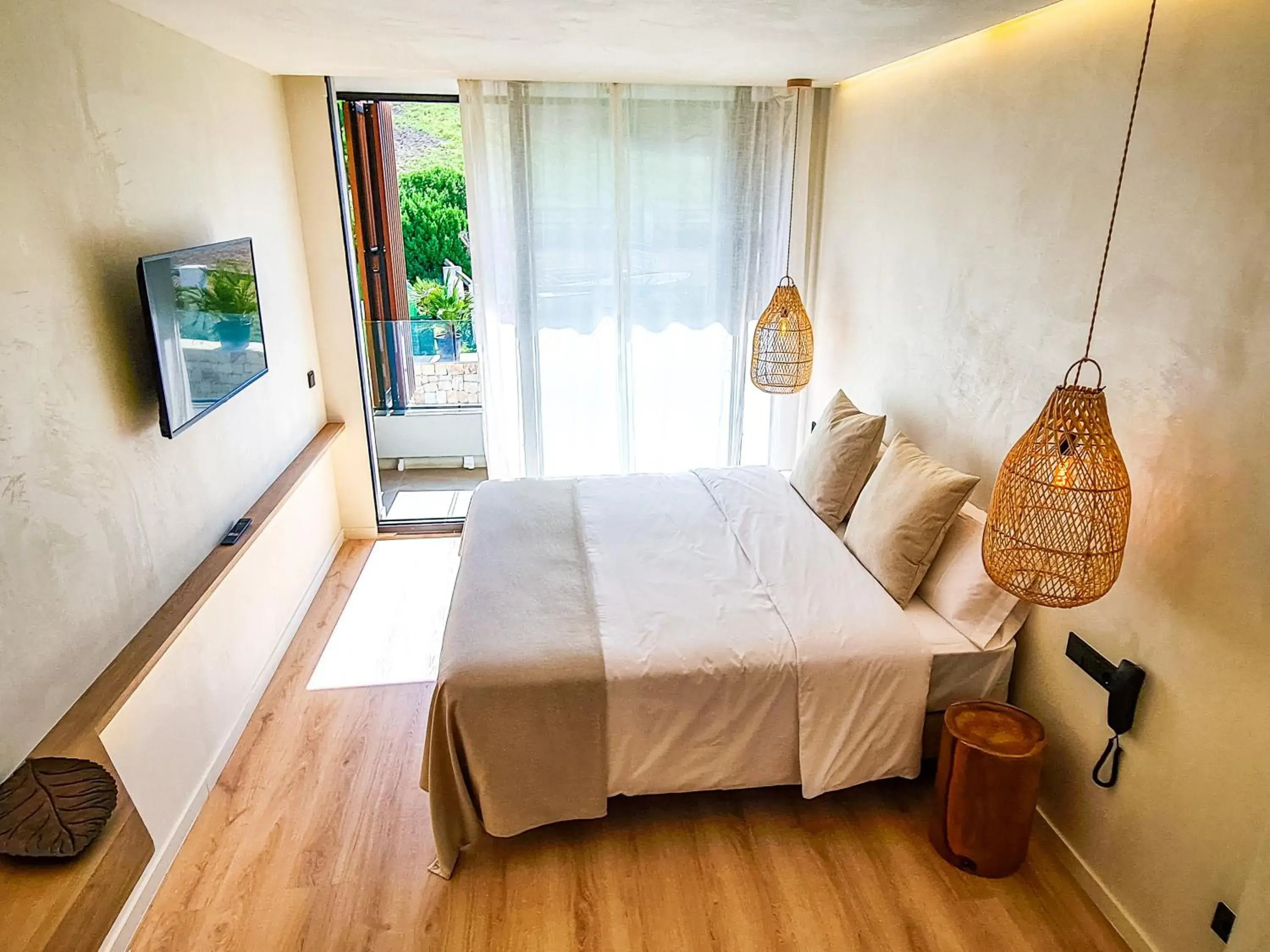 Double or Twin Room in S´Estancia Suites Double or Twin Room in S´Estancia Suites