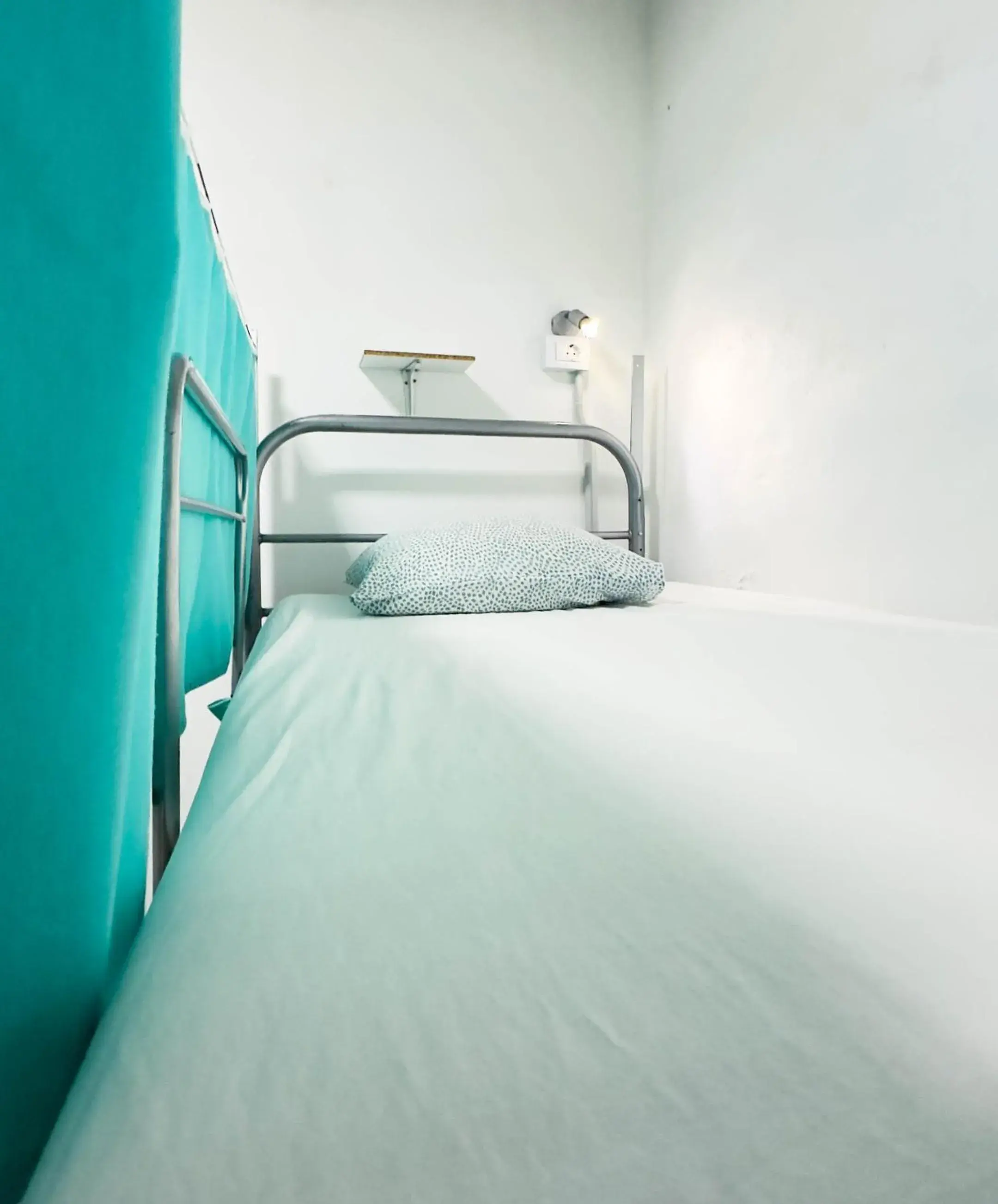 Bed in mixed shared room for 8 guests in Duque Nest Hostel Bed in mixed shared room for 8 guests in Duque Nest Hostel