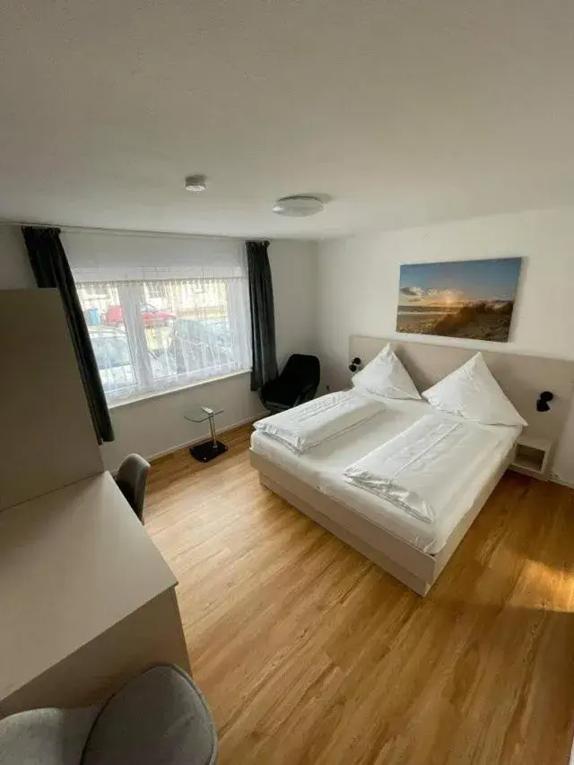 Double Room with Private Bathroom in pension-seegarten Double Room with Private Bathroom in pension-seegarten