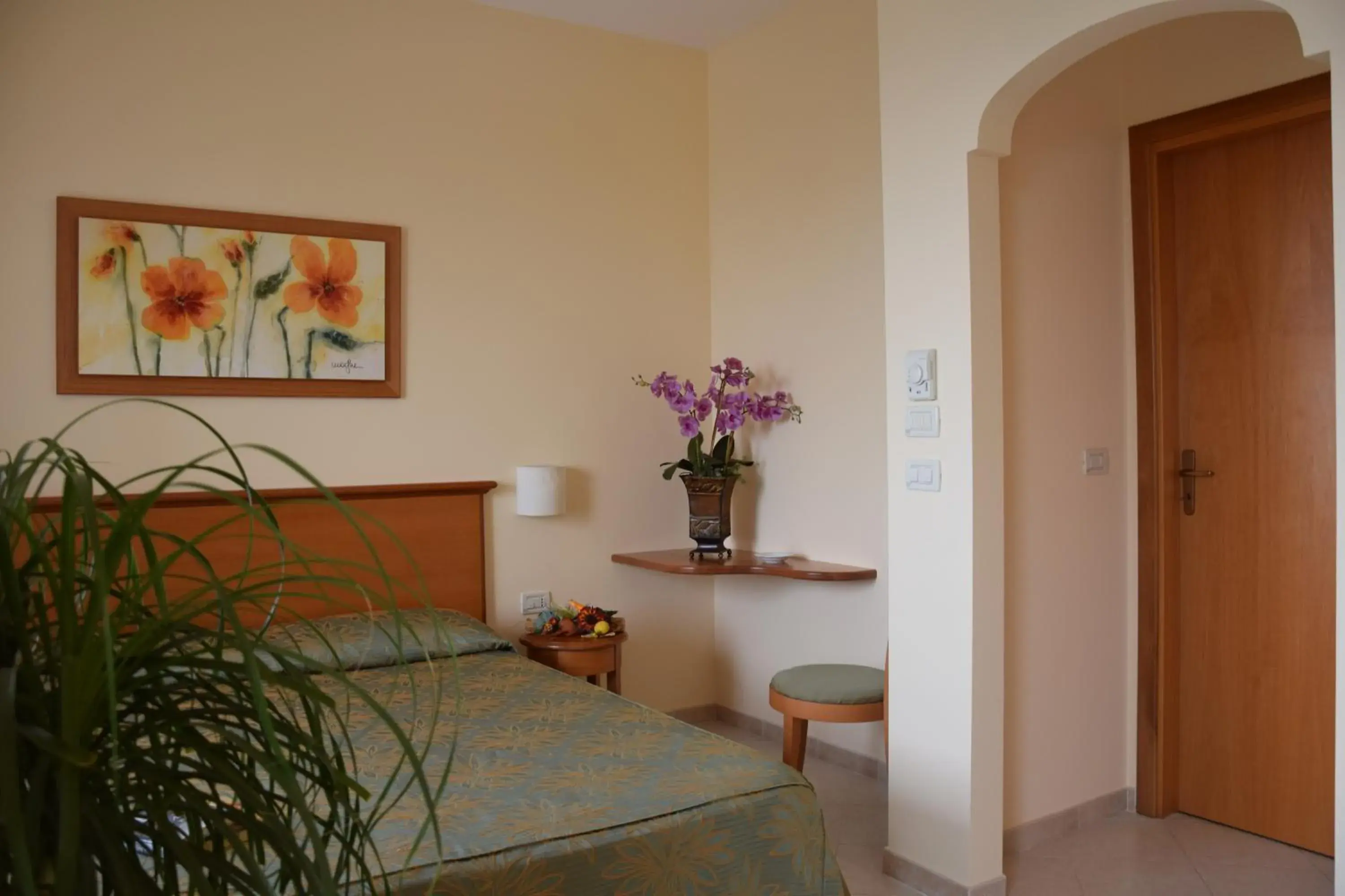 Junior Suite with Mountain View in Hotel Tirreno Junior Suite with Mountain View in Hotel Tirreno