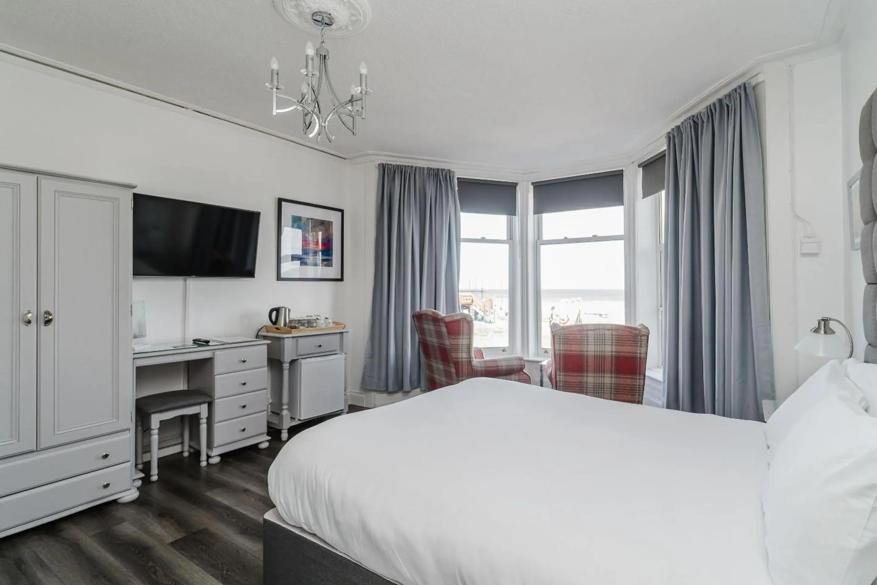 King Suite with Sea View in The Roxburgh Guest Accommodation King Suite with Sea View in The Roxburgh Guest Accommodation