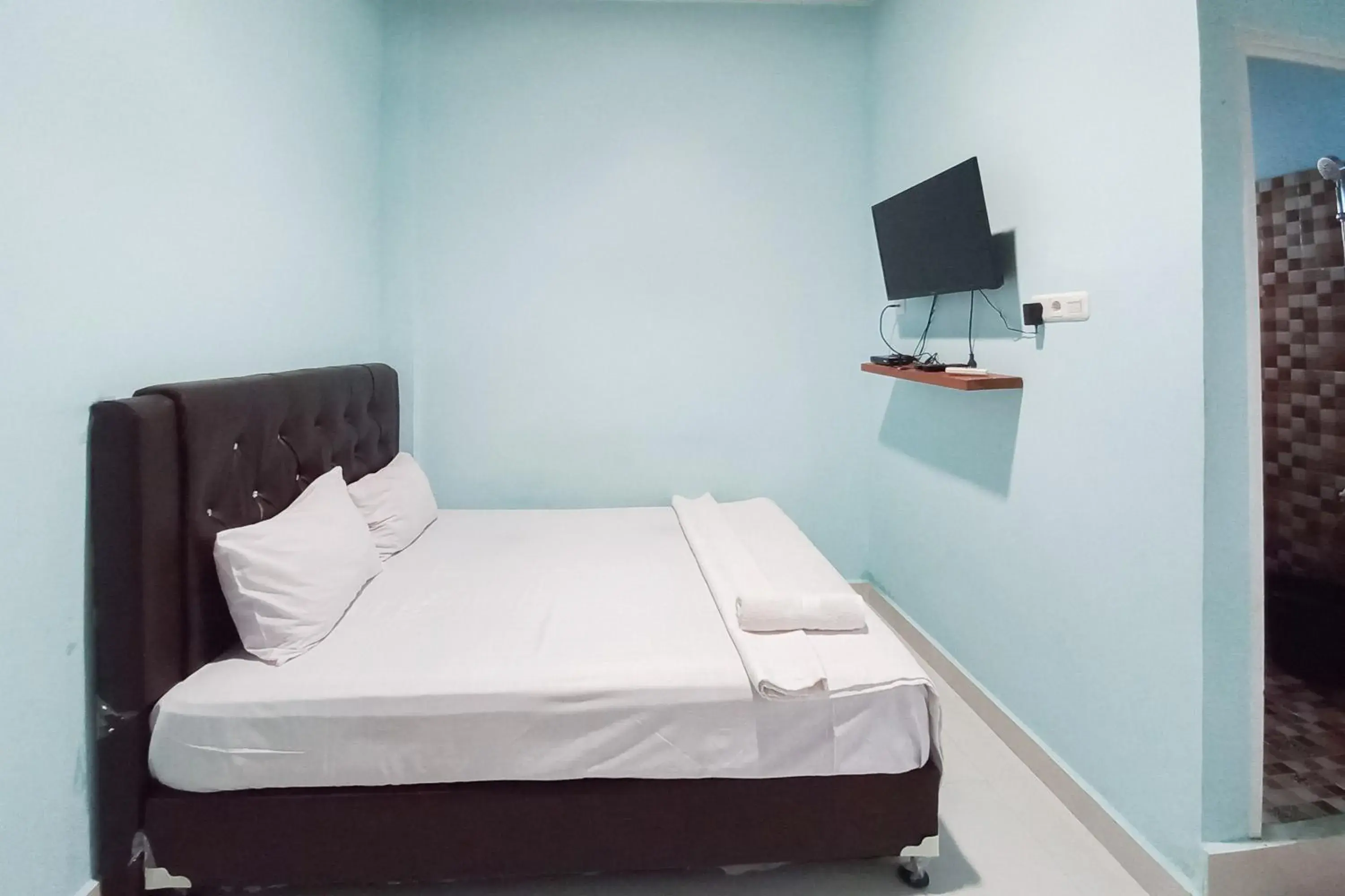 Standard Double Room in Panam House Syariah RedPartner Standard Double Room in Panam House Syariah RedPartner