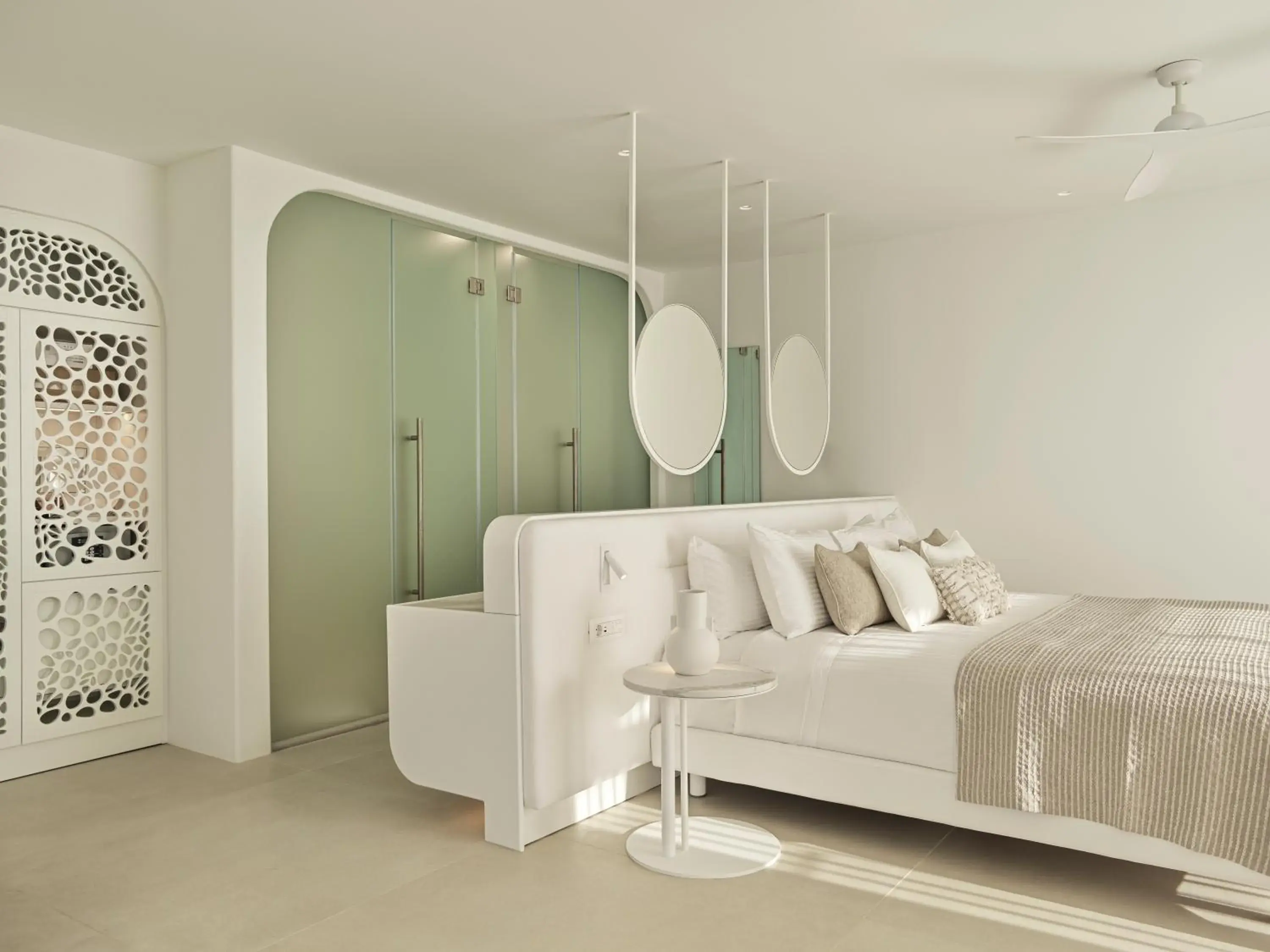 Signature Suite with Jetted Tub & Sea View in Lovia Mykonos Signature Suite with Jetted Tub & Sea View in Lovia Mykonos