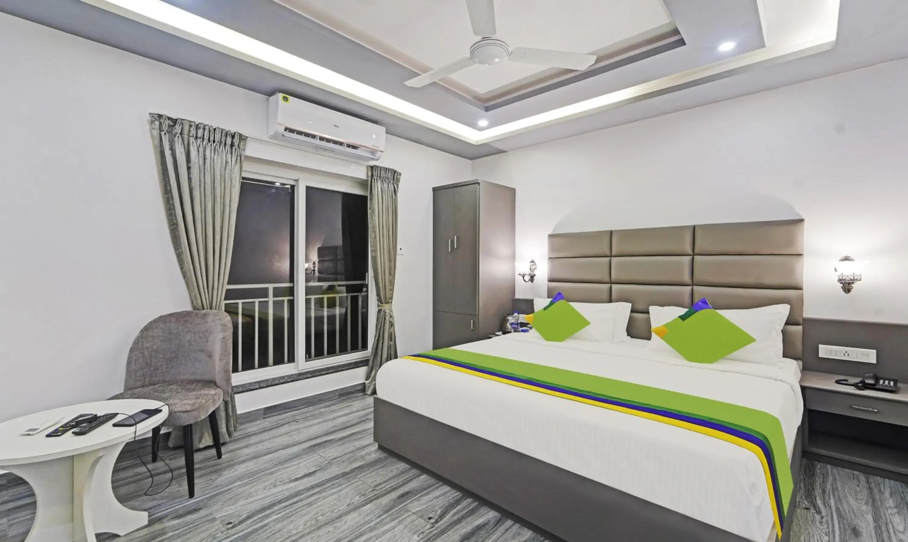 Treebo Premium Raffis' Andalusia Bay Way Treebo Premium Raffis' Andalusia Bay Way