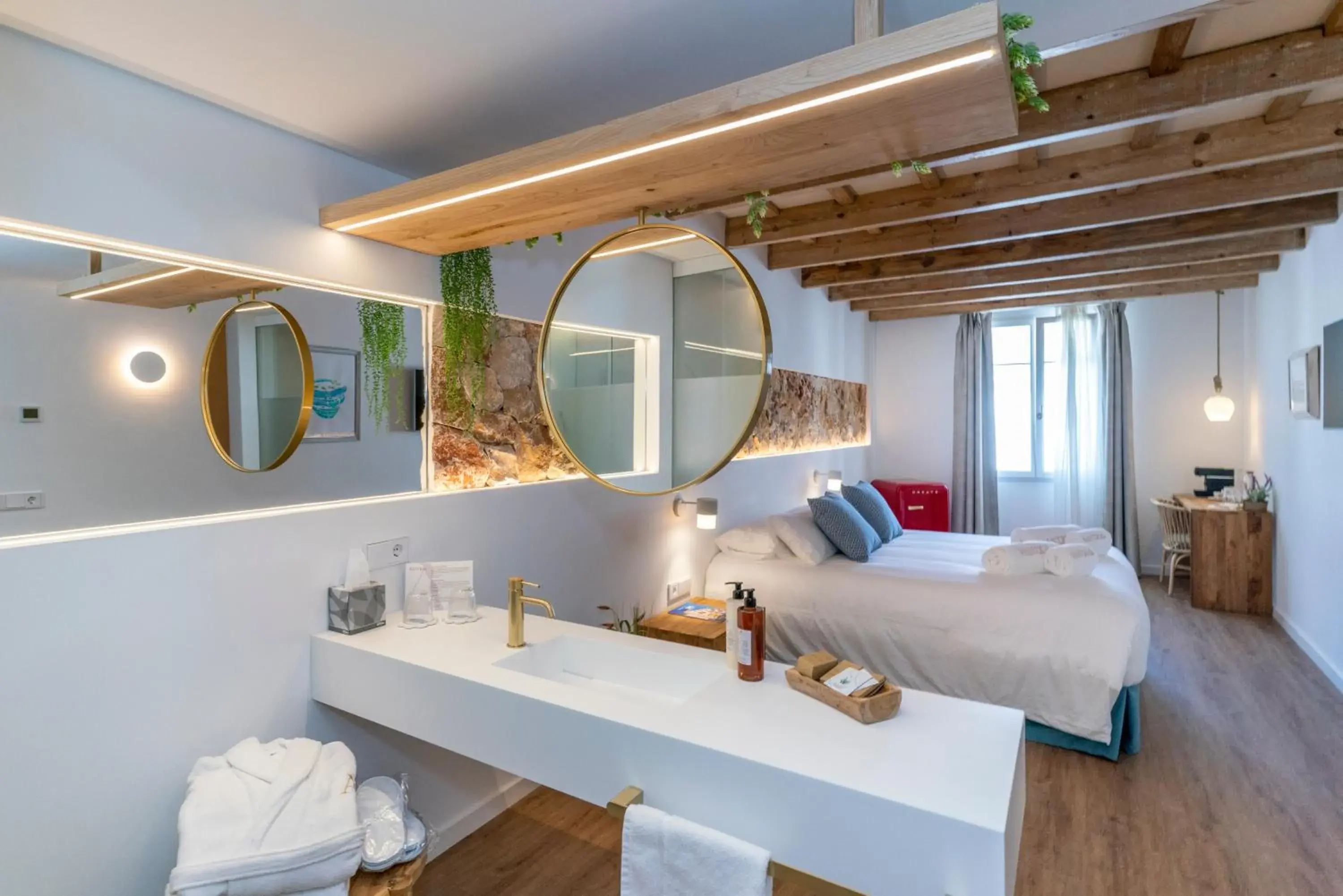 Deluxe Room in Hotel S'Antiga Adults Only Deluxe Room in Hotel S'Antiga Adults Only