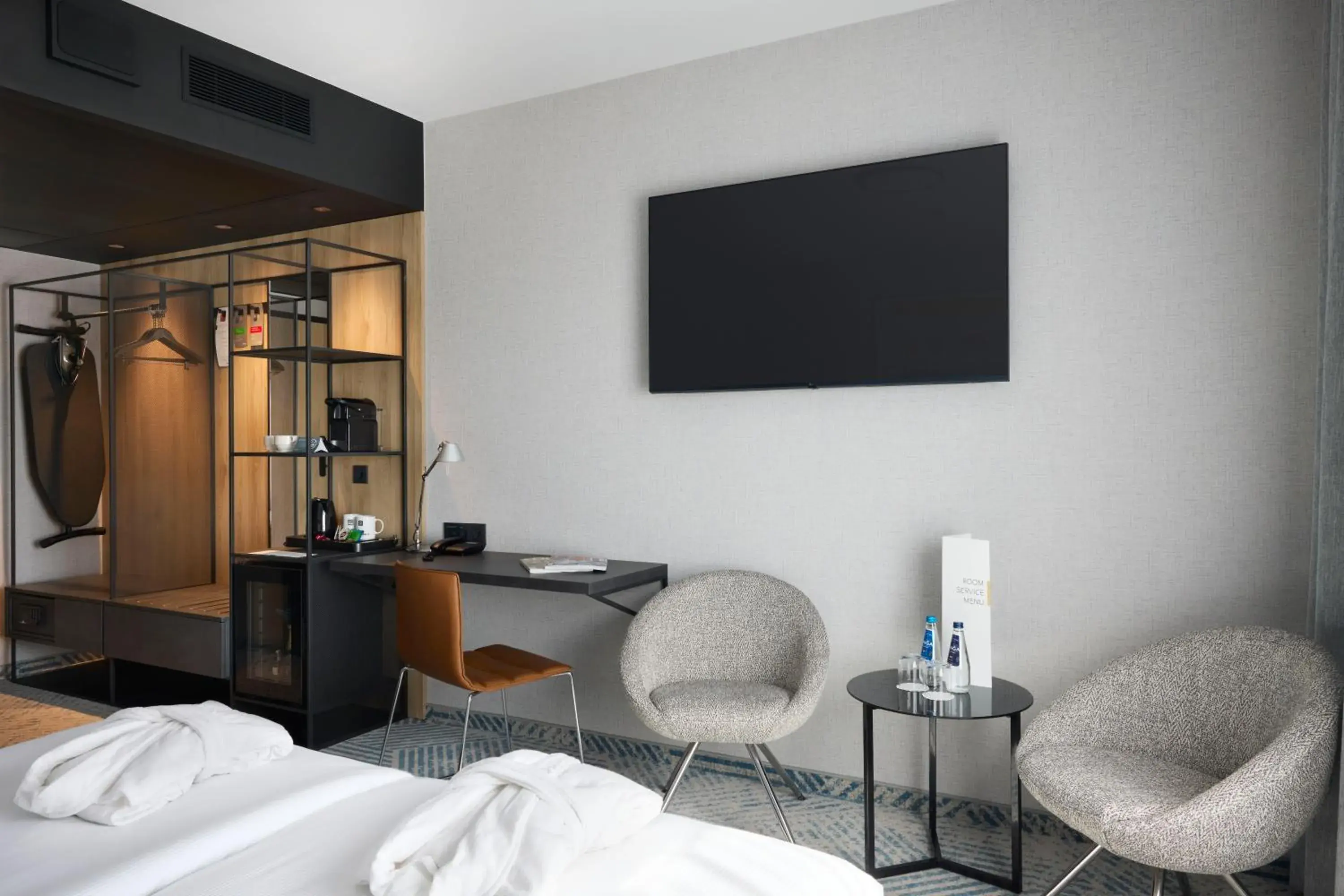 Deluxe Double Room in Q Hotel Plus Wrocław Deluxe Double Room in Q Hotel Plus Wrocław