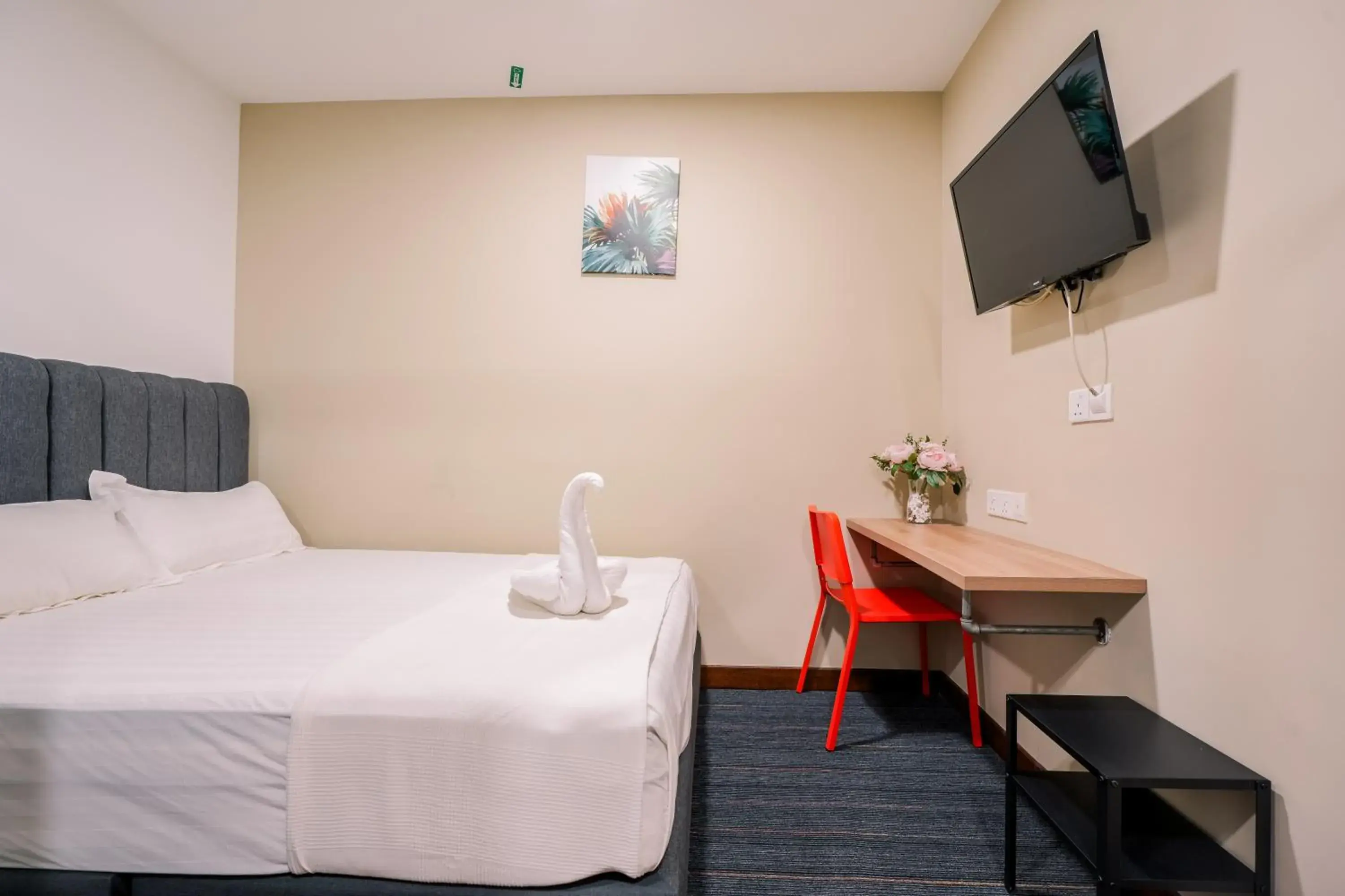 Double Room with Private Bathroom in 3C HOTEL Setia Walk Puchong Double Room with Private Bathroom in 3C HOTEL Setia Walk Puchong