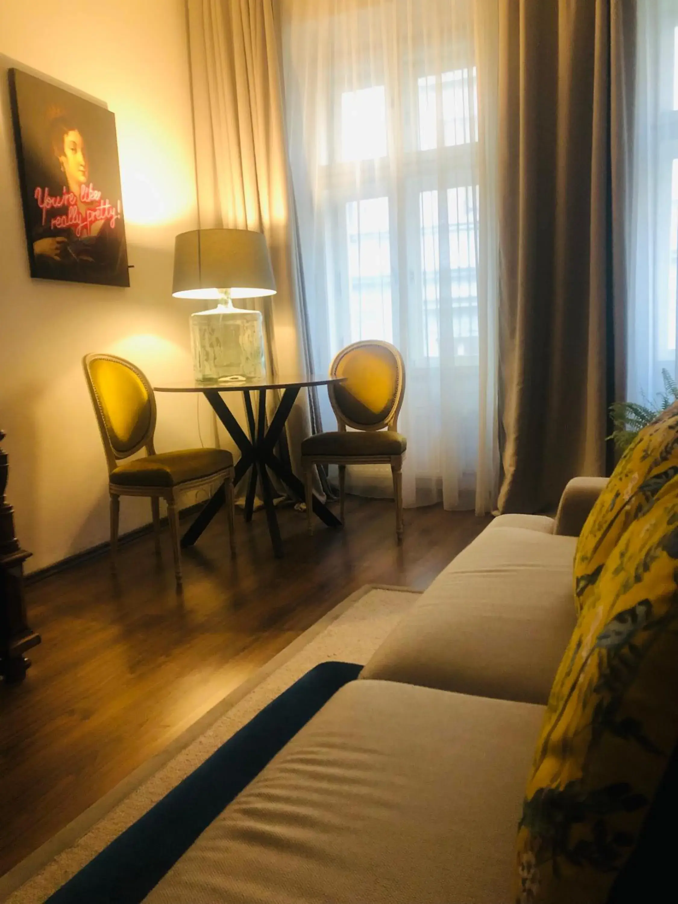 Family Room in Nana Macs Family Room in Nana Macs