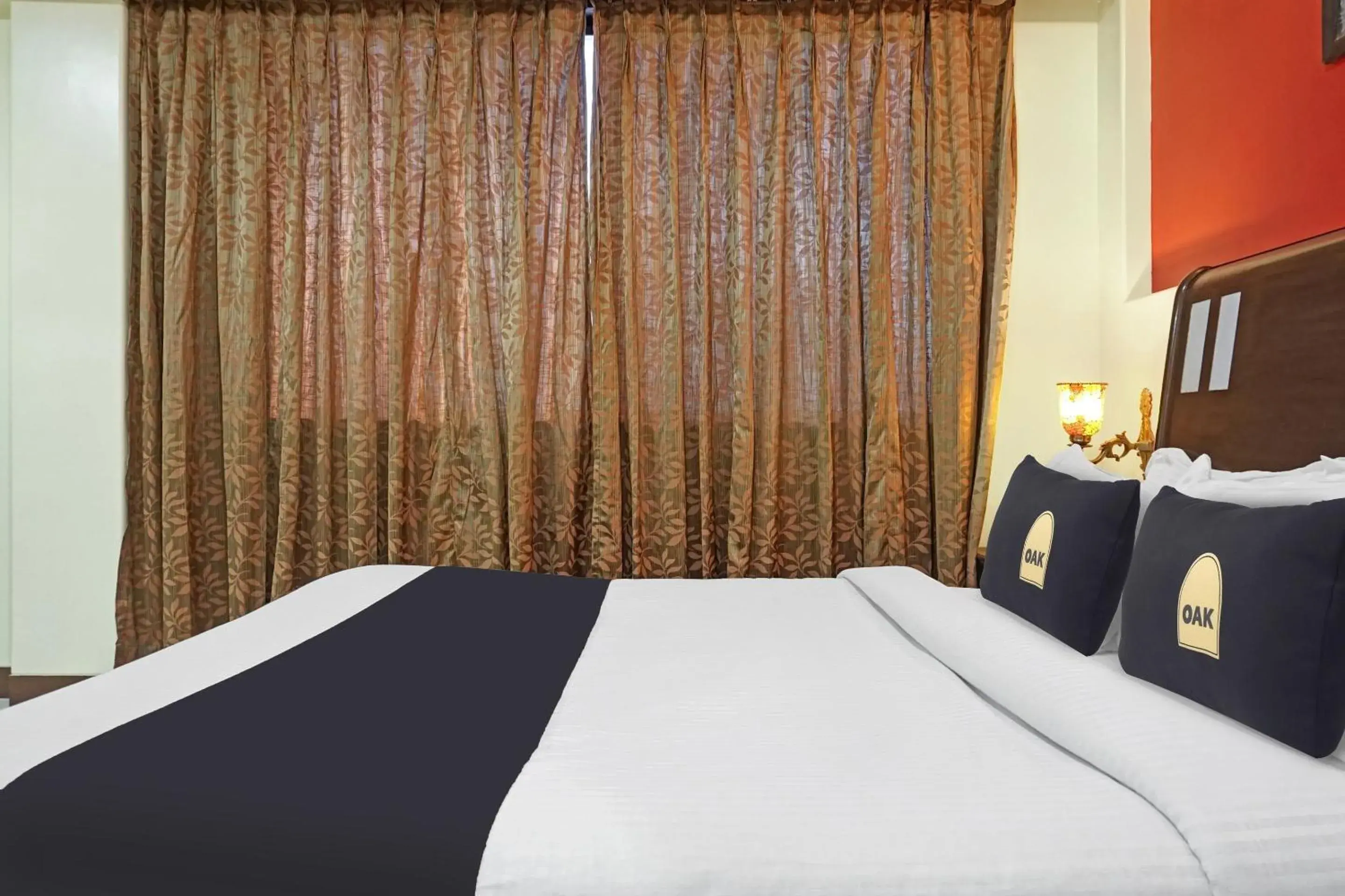 Deluxe Triple Room - single occupancy in Super Townhouse OAK Gharonda Residency Near Sant Tukaram Nagar Metro Station Deluxe Triple Room - single occupancy in Super Townhouse OAK Gharonda Residency Near Sant Tukaram Nagar Metro Station