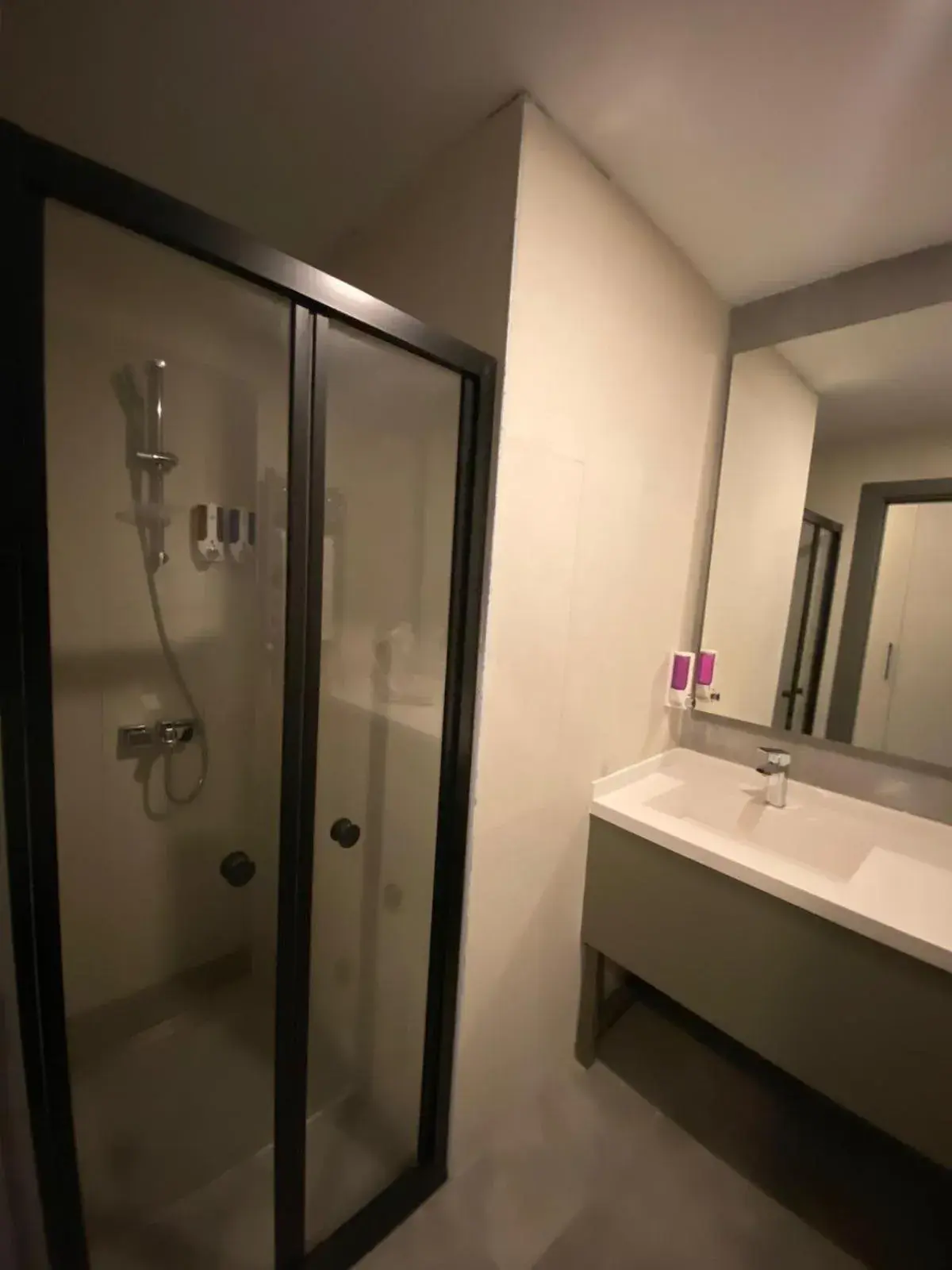 Standard Twin Room in Agora Royal Residence Standard Twin Room in Agora Royal Residence