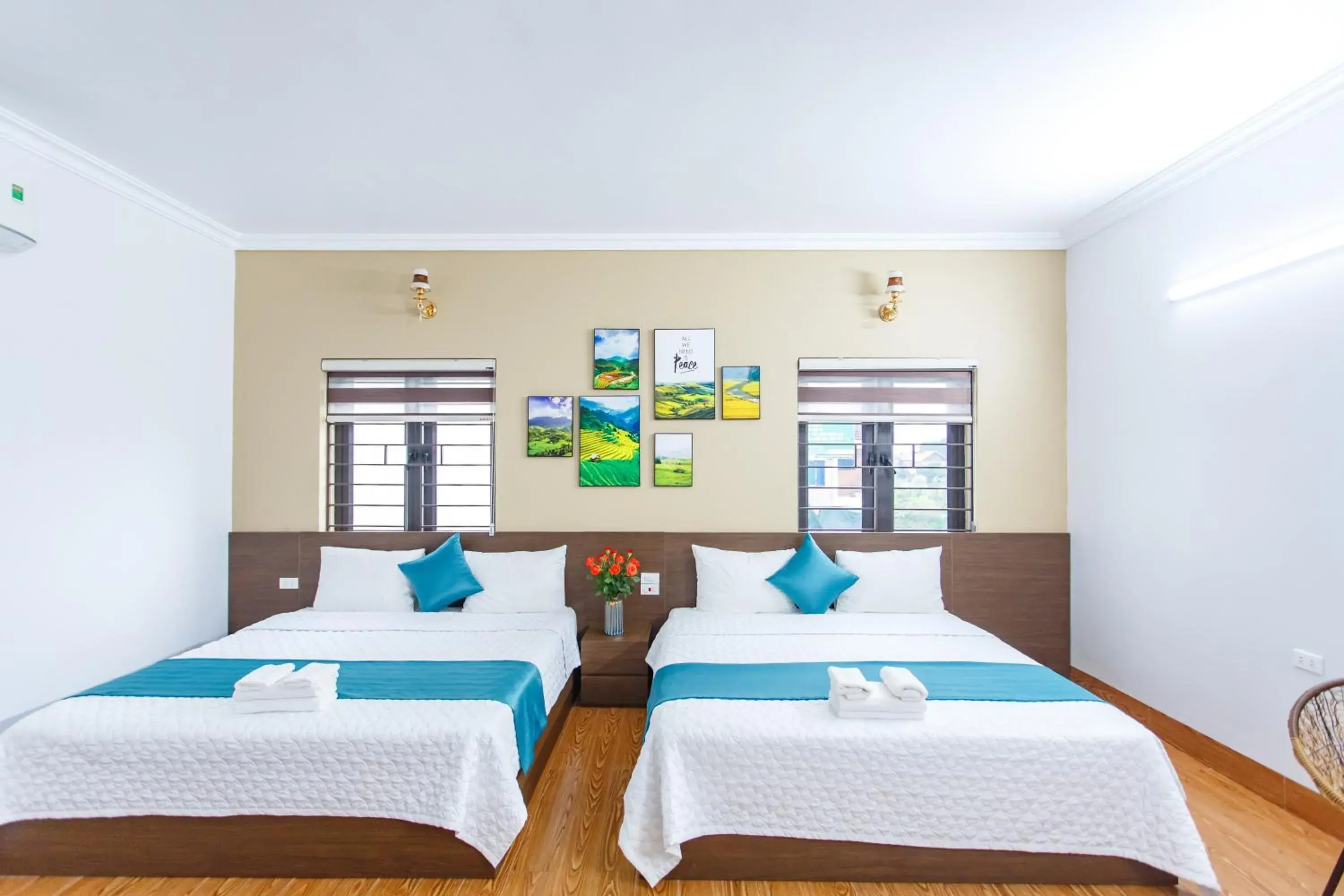 Blue Eyes Hotel Blue Eyes Hotel