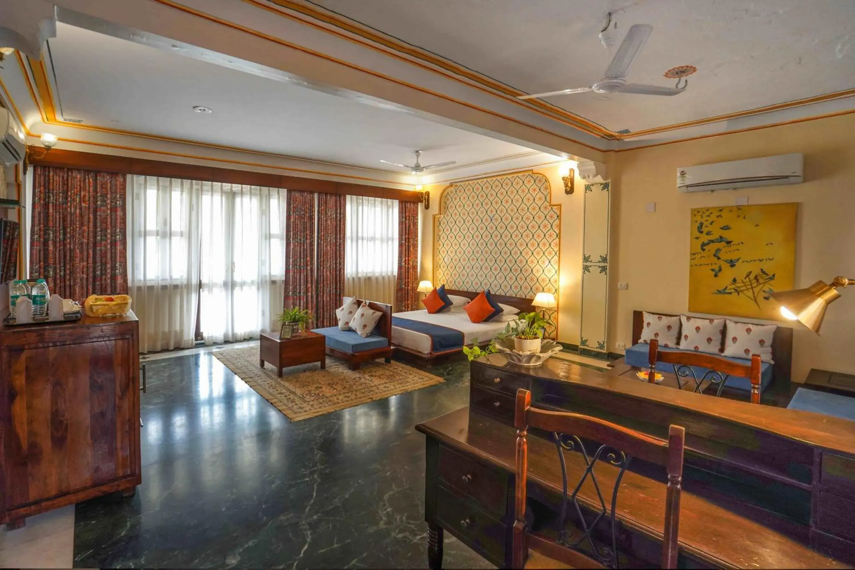 Courtyard Room in Diggi Palace - A City Center Hidden Heritage Gem Courtyard Room in Diggi Palace - A City Center Hidden Heritage Gem