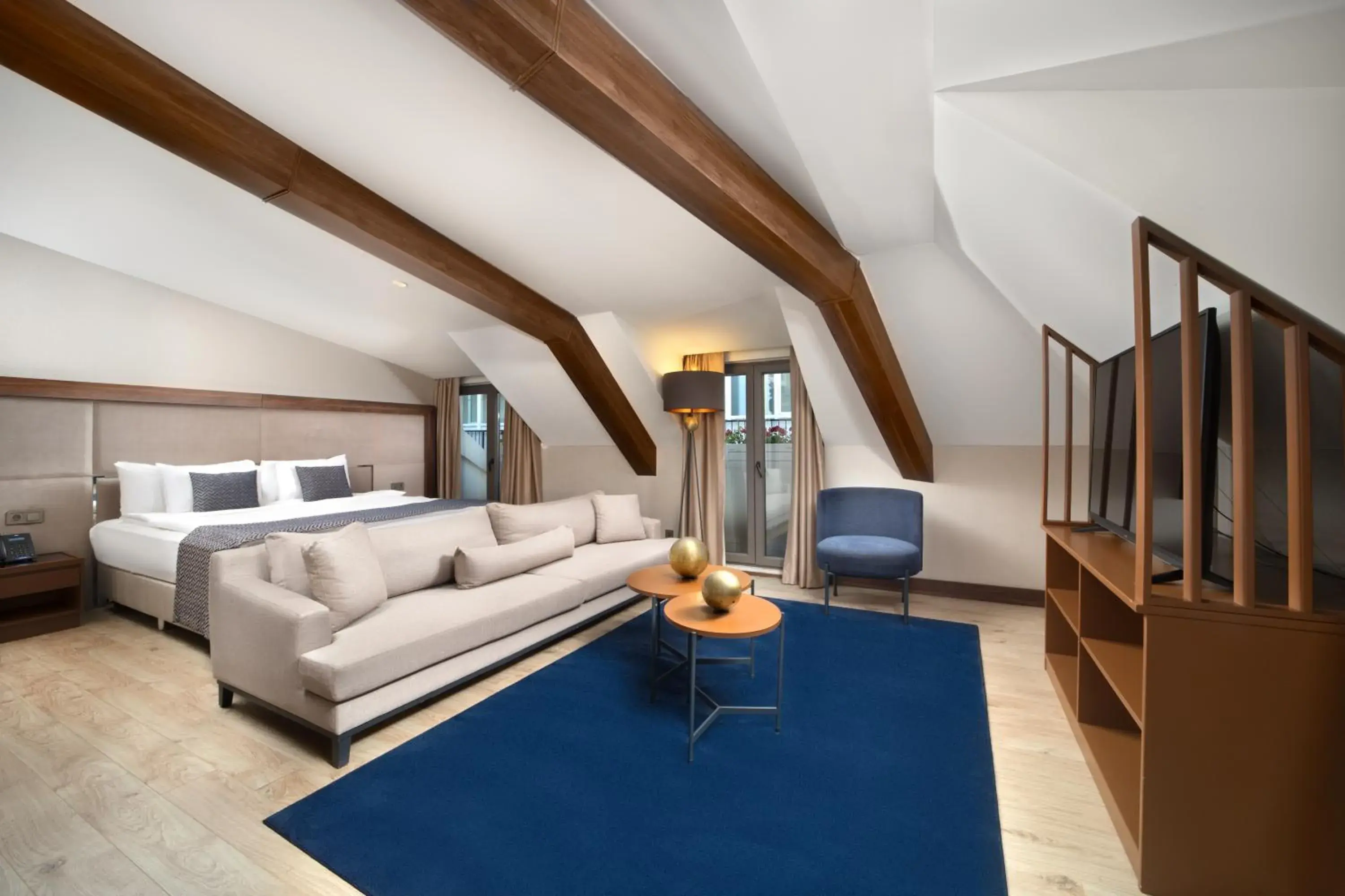 Prestige Suite in TRYP By Wyndham Istanbul Sisli Hotel Prestige Suite in TRYP By Wyndham Istanbul Sisli Hotel