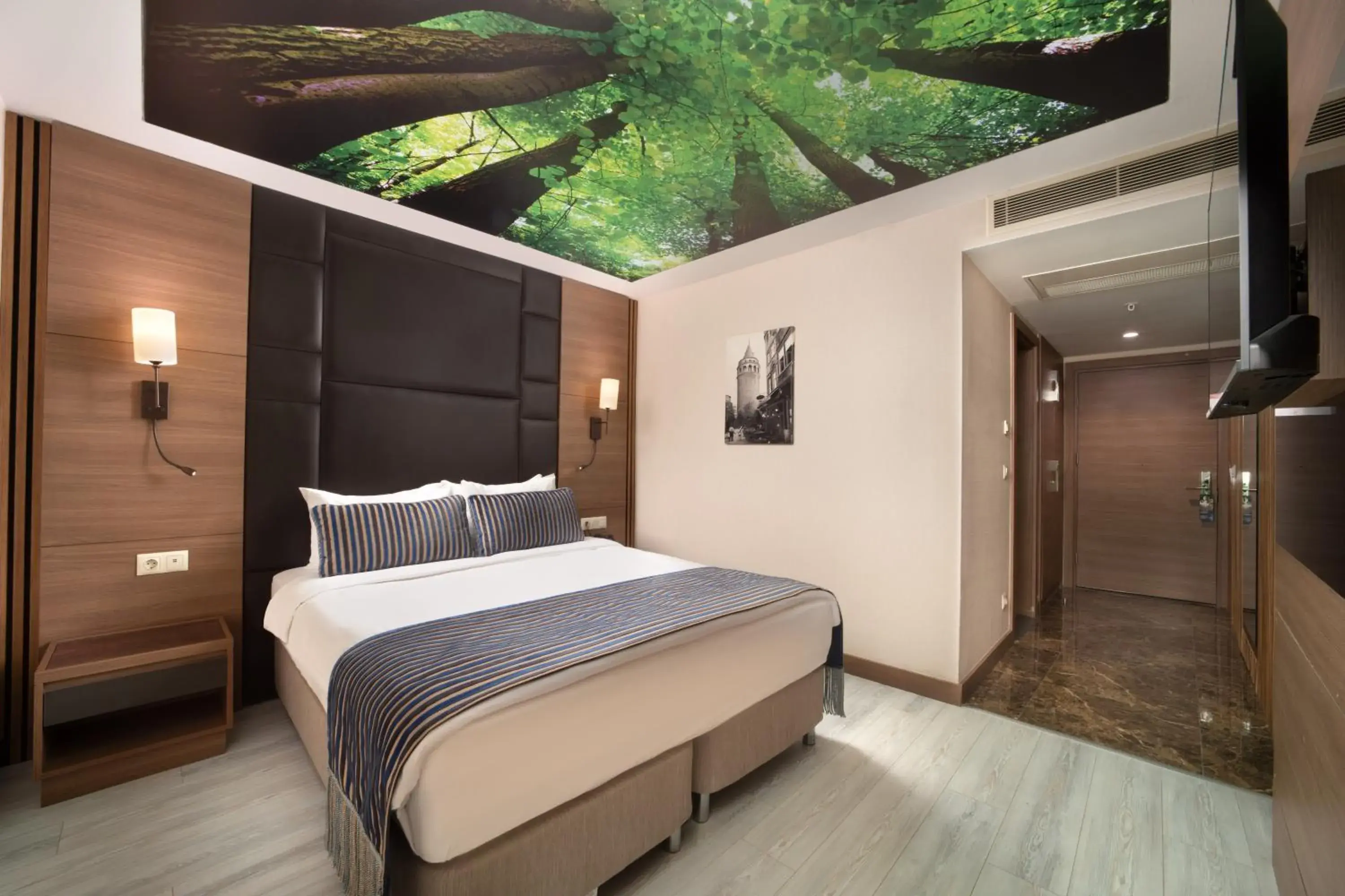 Accesible Room - single occupancy in TRYP By Wyndham Istanbul Sisli Hotel Accesible Room - single occupancy in TRYP By Wyndham Istanbul Sisli Hotel