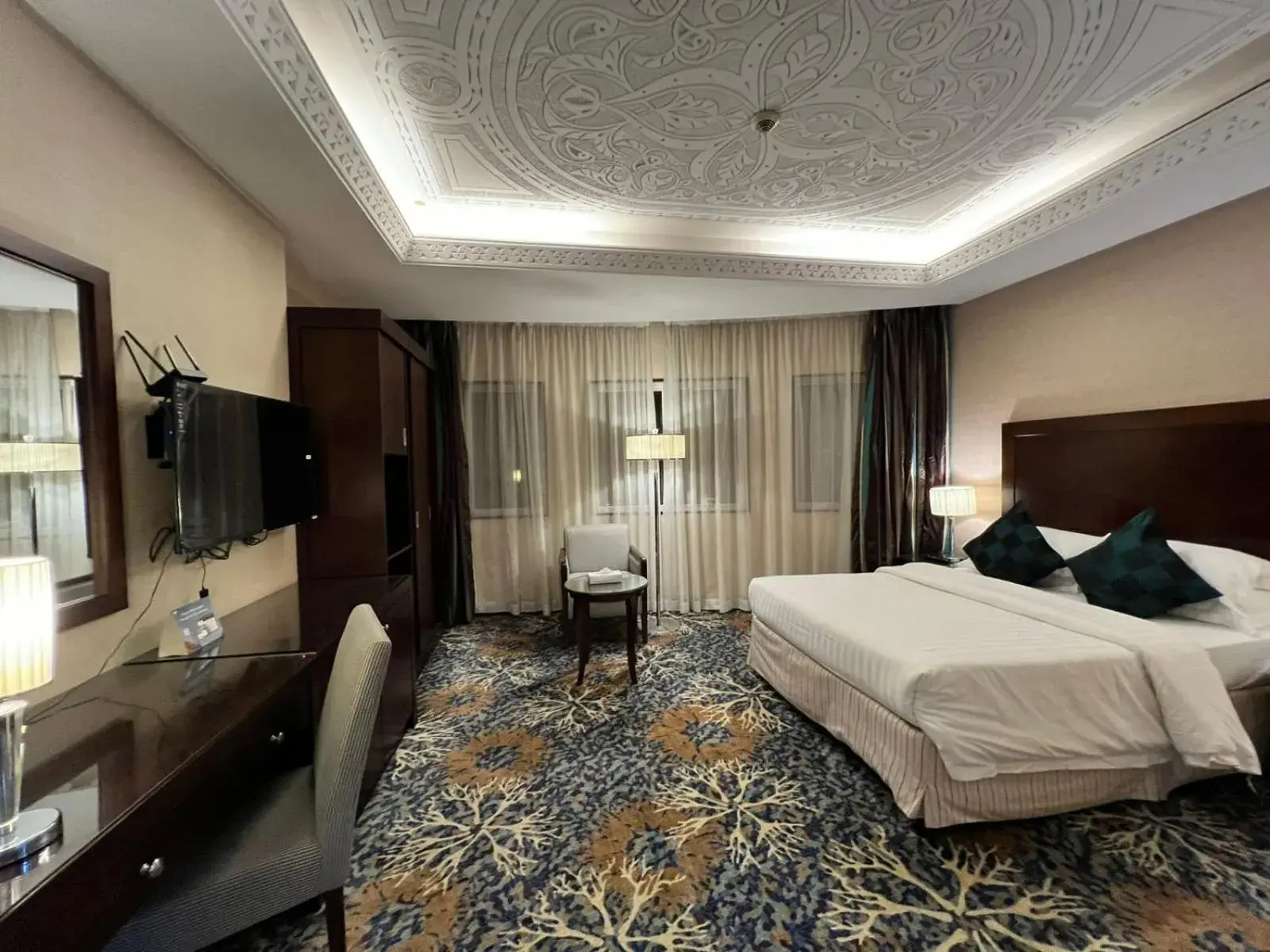 Two-Bedroom Suite in Merkure Jeddah Al Hamraa Hotel Two-Bedroom Suite in Merkure Jeddah Al Hamraa Hotel