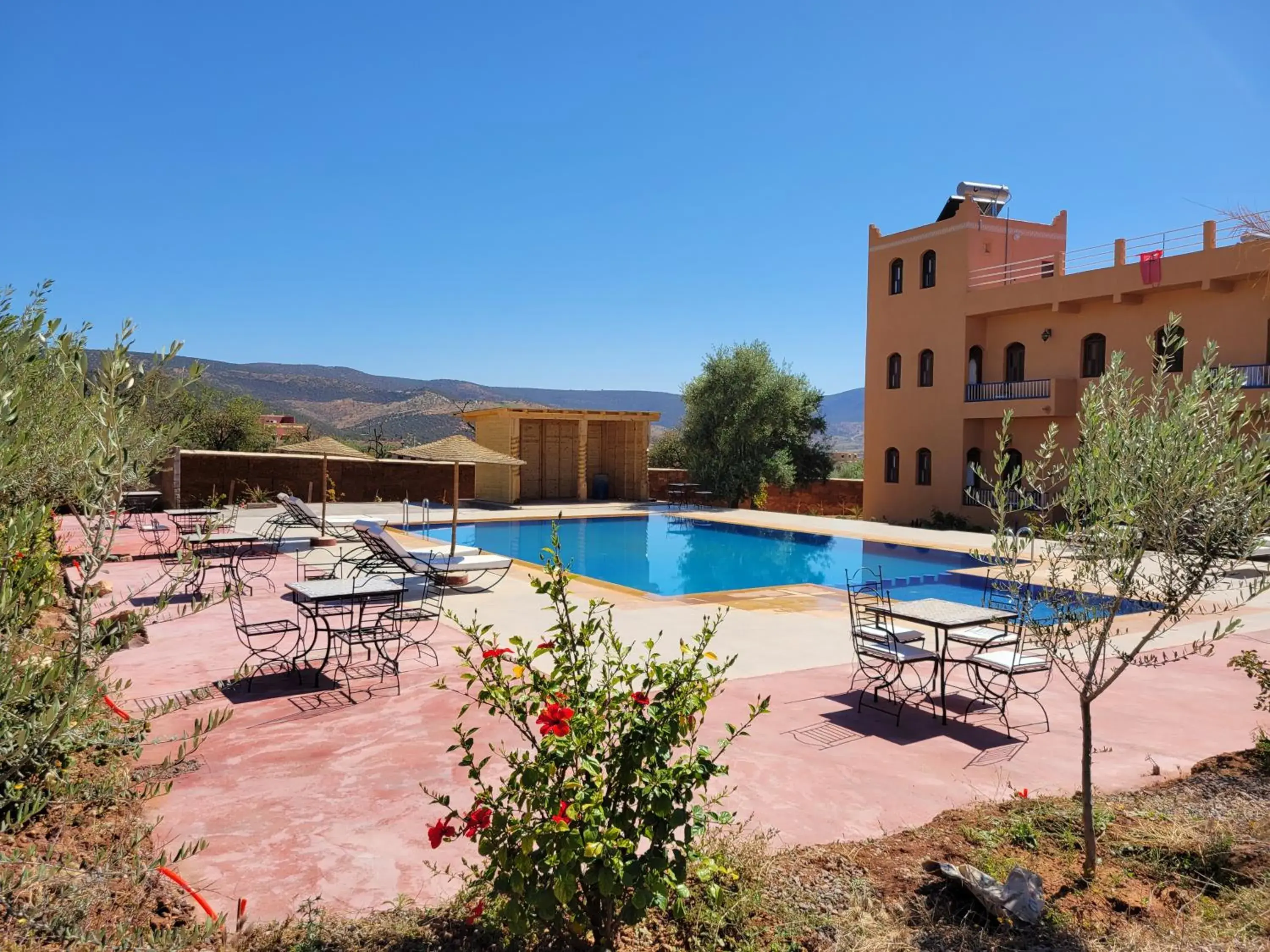 Queen Suite with Pool View in Le Domaine M Queen Suite with Pool View in Le Domaine M