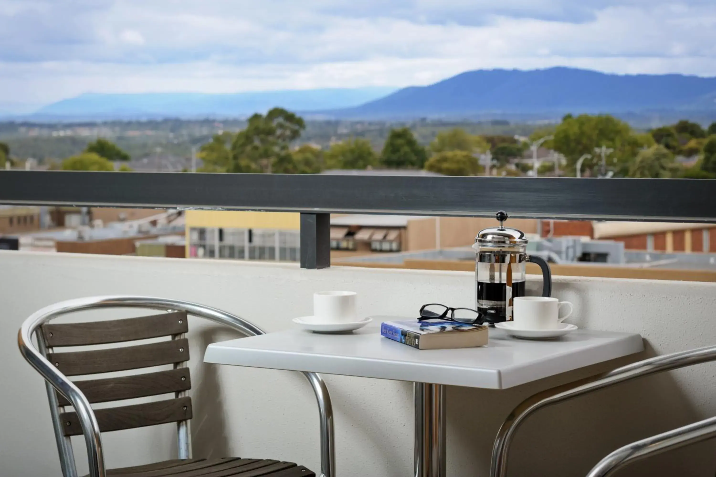Two-Bedroom Apartment in Park Avenue - IKON Glen Waverley Two-Bedroom Apartment in Park Avenue - IKON Glen Waverley