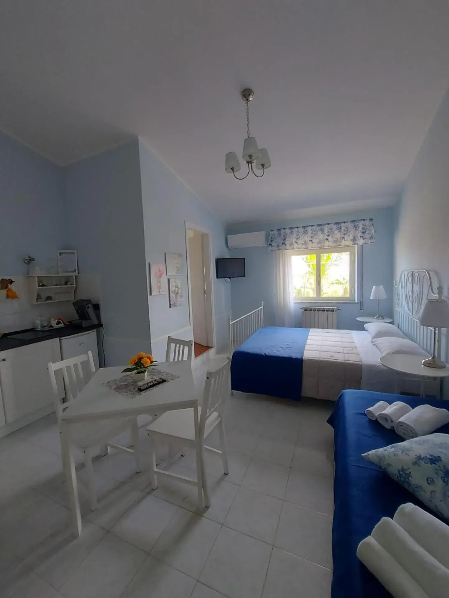 Standard Apartment - single occupancy in Villa Nadira Standard Apartment - single occupancy in Villa Nadira