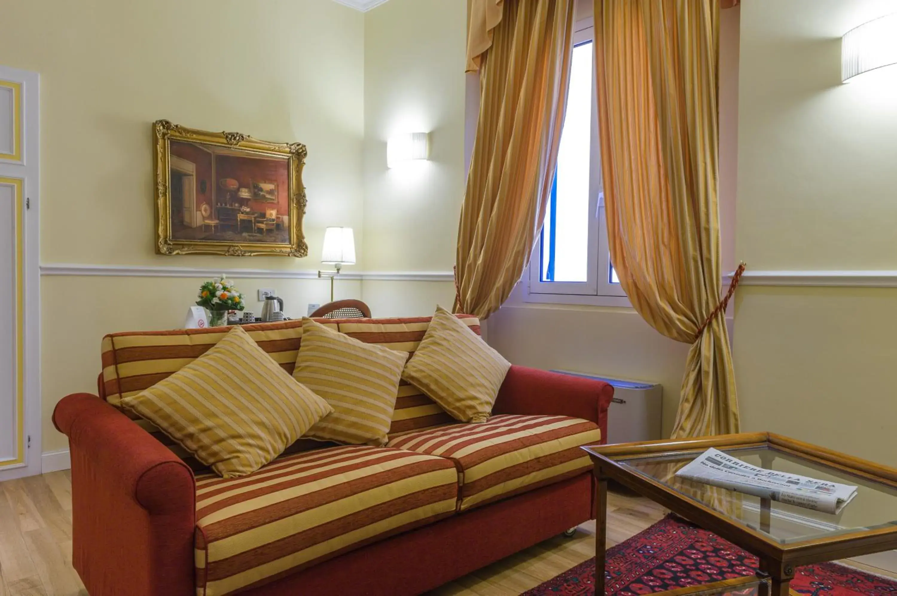 Suite in Hotel Firenze e Continentale Suite in Hotel Firenze e Continentale