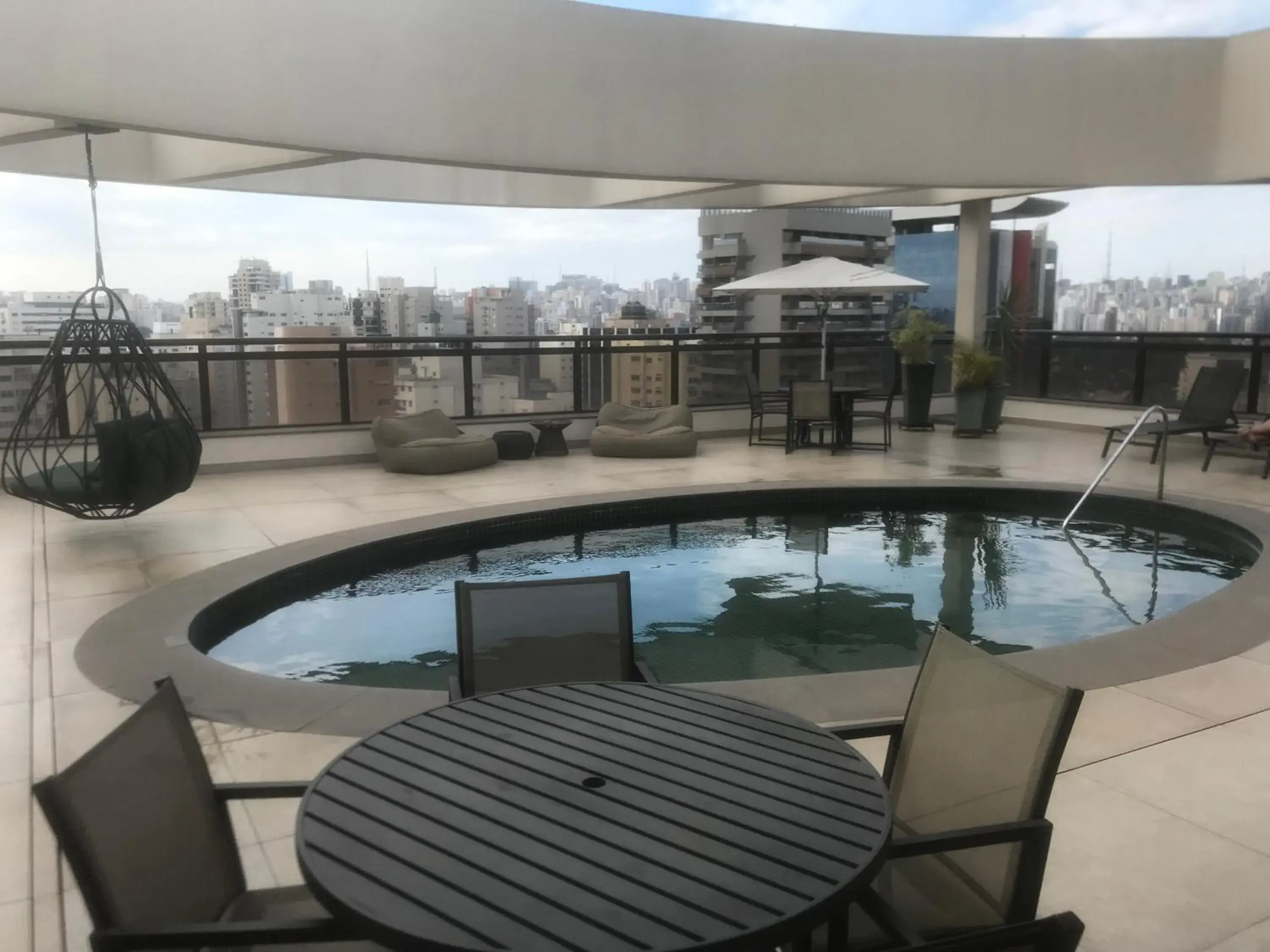 Flat em Hotel de Luxo no Itaim Flat em Hotel de Luxo no Itaim