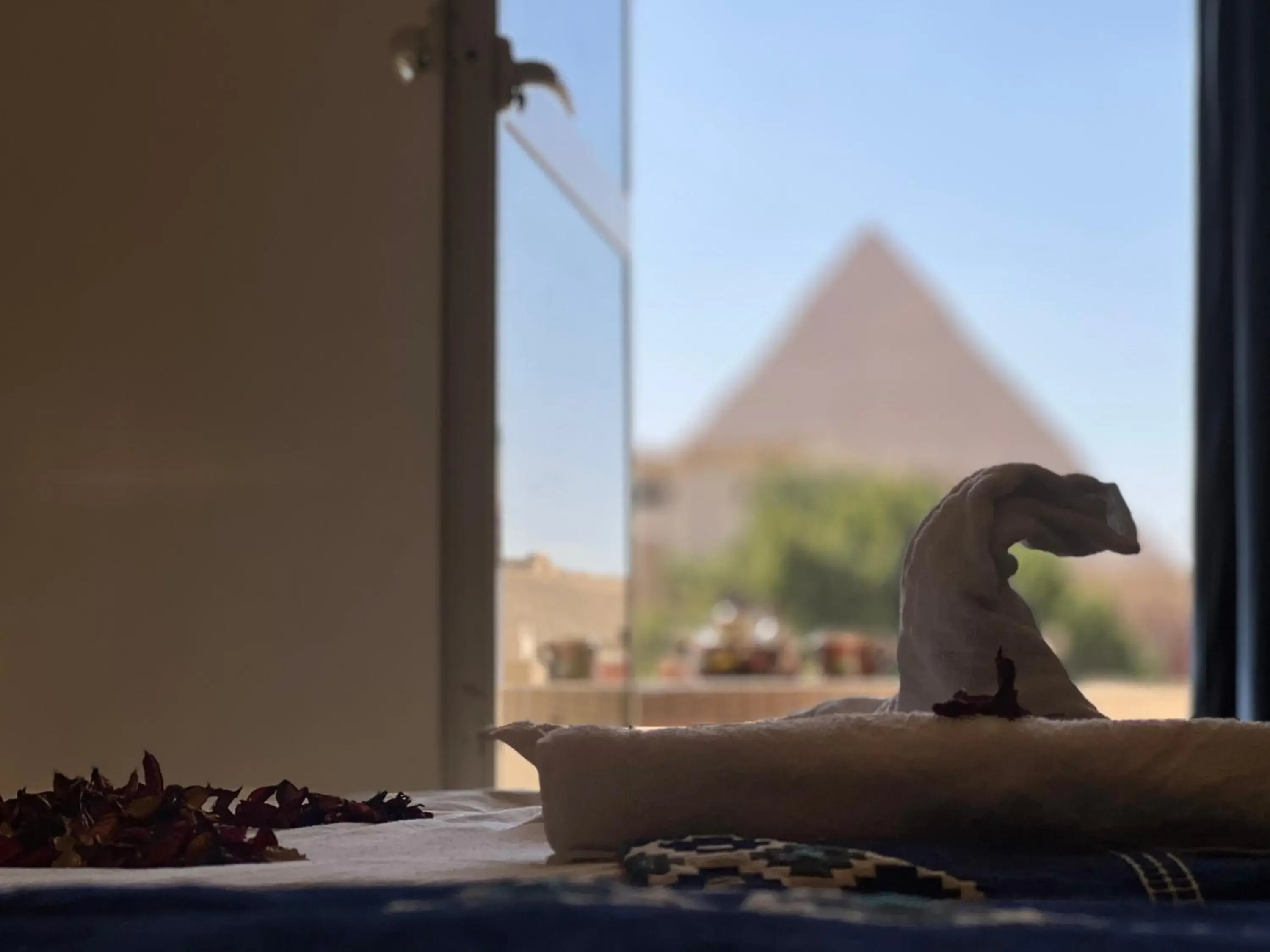 Deluxe Double Room with Balcony in Pyramids top success result Deluxe Double Room with Balcony in Pyramids top success result