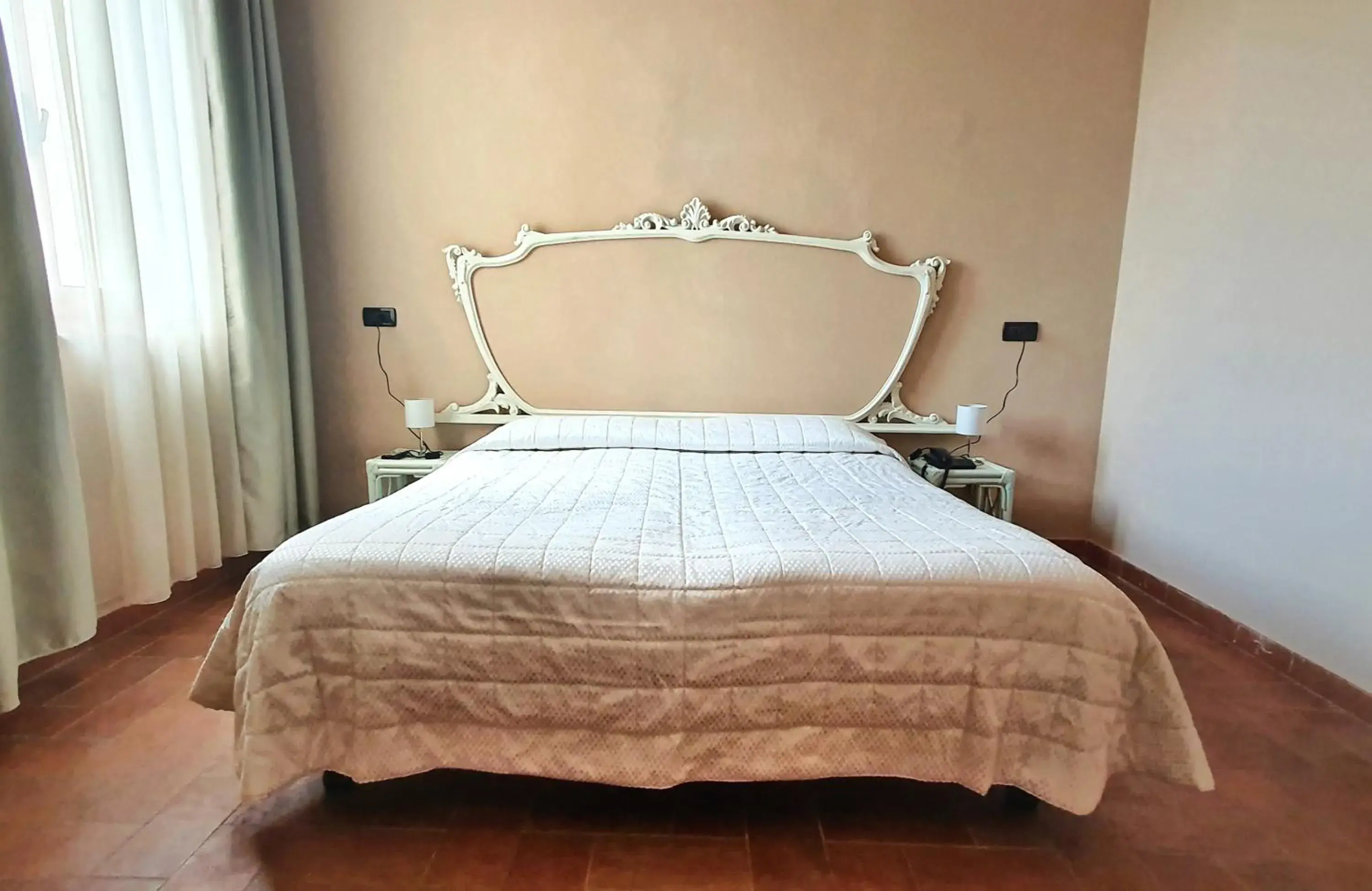 Standard Double or Twin Room - single occupancy in Bellavista Hotel & Osteria Standard Double or Twin Room - single occupancy in Bellavista Hotel & Osteria
