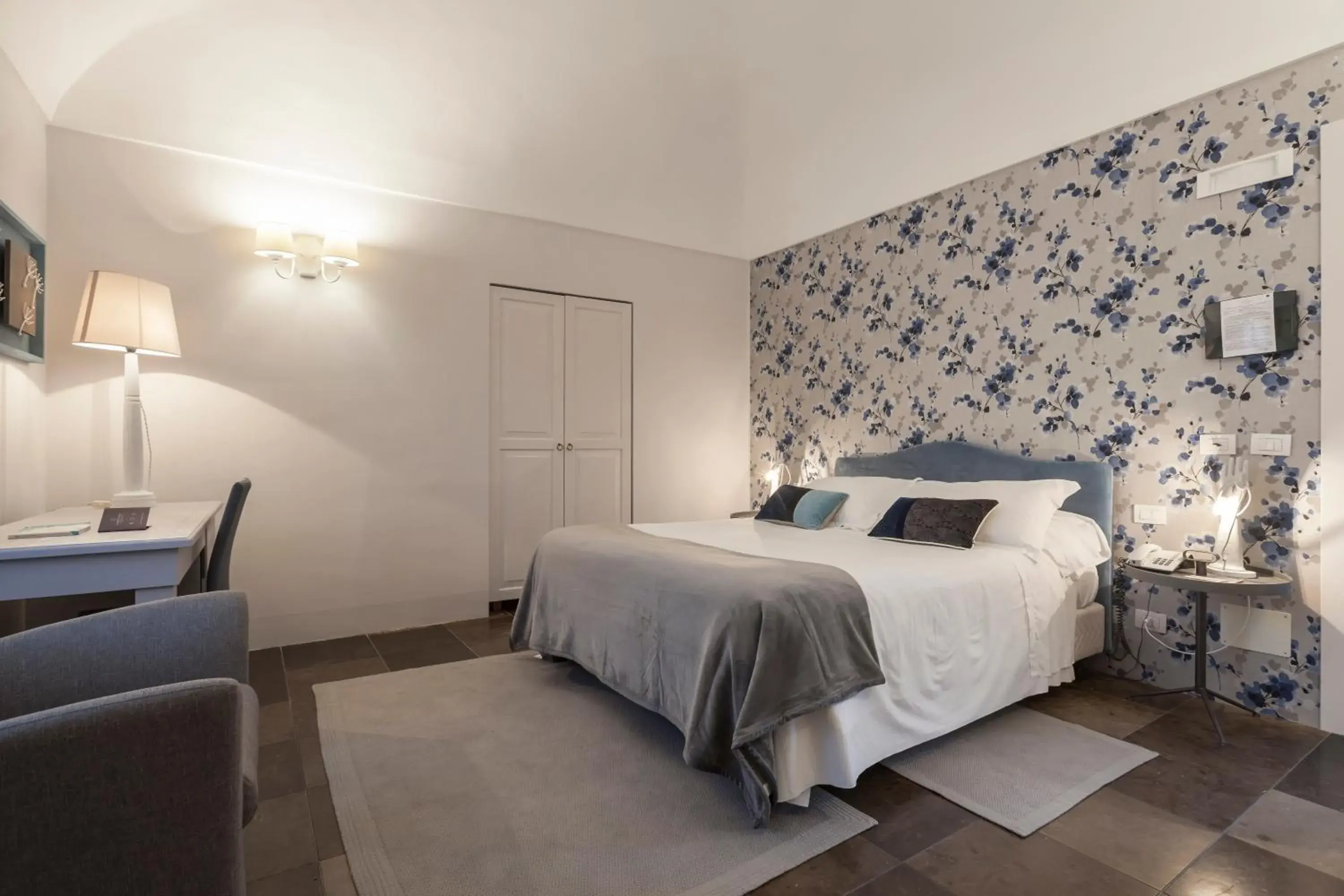 Superior Double Room in Locanda Don Serafino Historical Boutique Hotel Superior Double Room in Locanda Don Serafino Historical Boutique Hotel