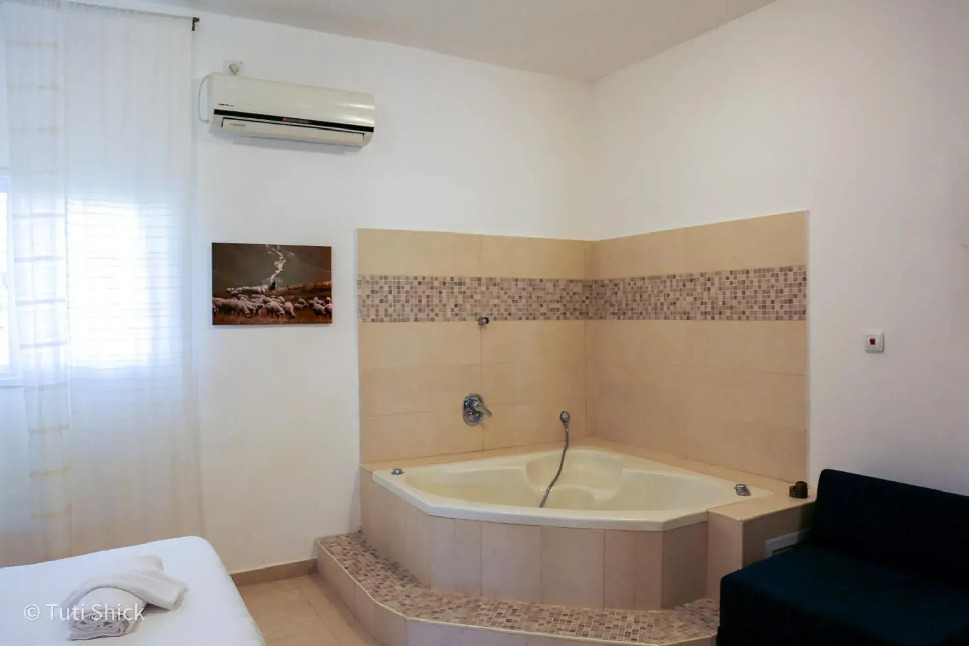 Suite with Spa Bath in Mandara - Country Lodging Suite with Spa Bath in Mandara - Country Lodging