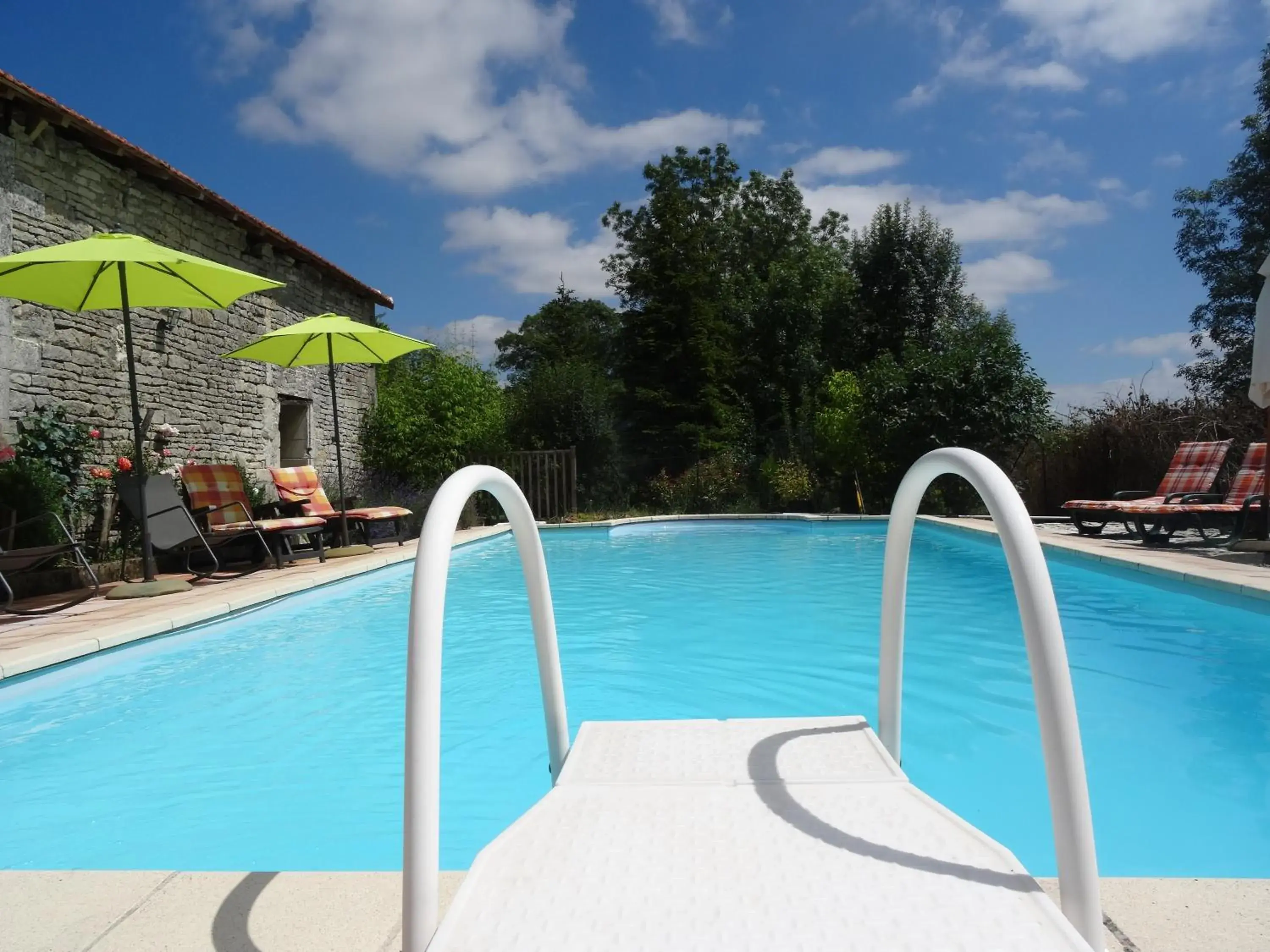 La Fontenelle Chambres d'Hôtes La Fontenelle Chambres d'Hôtes