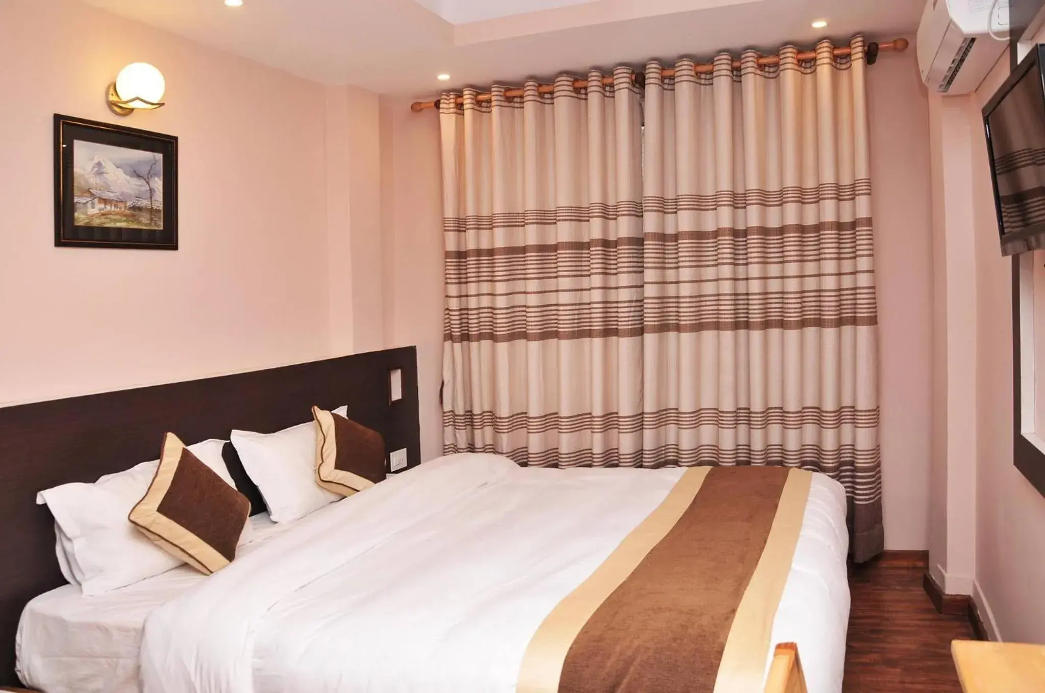 Lemon Tree Hotel Pvt. Ltd Lemon Tree Hotel Pvt. Ltd