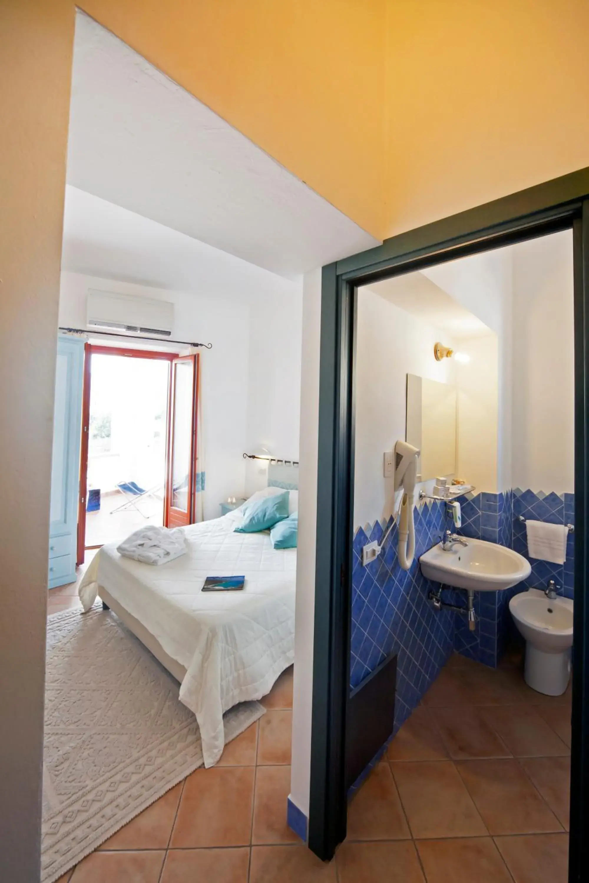 Two Connecting Double Rooms in BUE MARINO Hotel & Cocktail Bar Two Connecting Double Rooms in BUE MARINO Hotel & Cocktail Bar