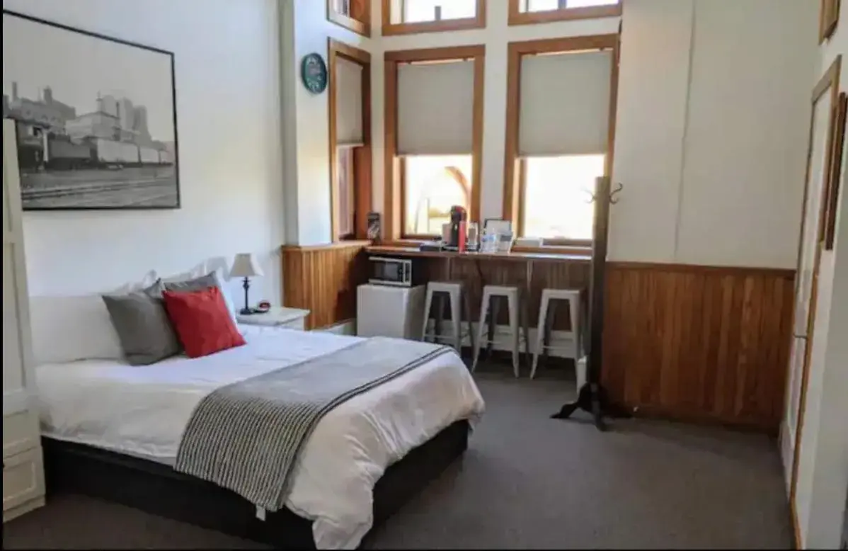 Deluxe Double Room with Extra Bed in Endion Inn Deluxe Double Room with Extra Bed in Endion Inn