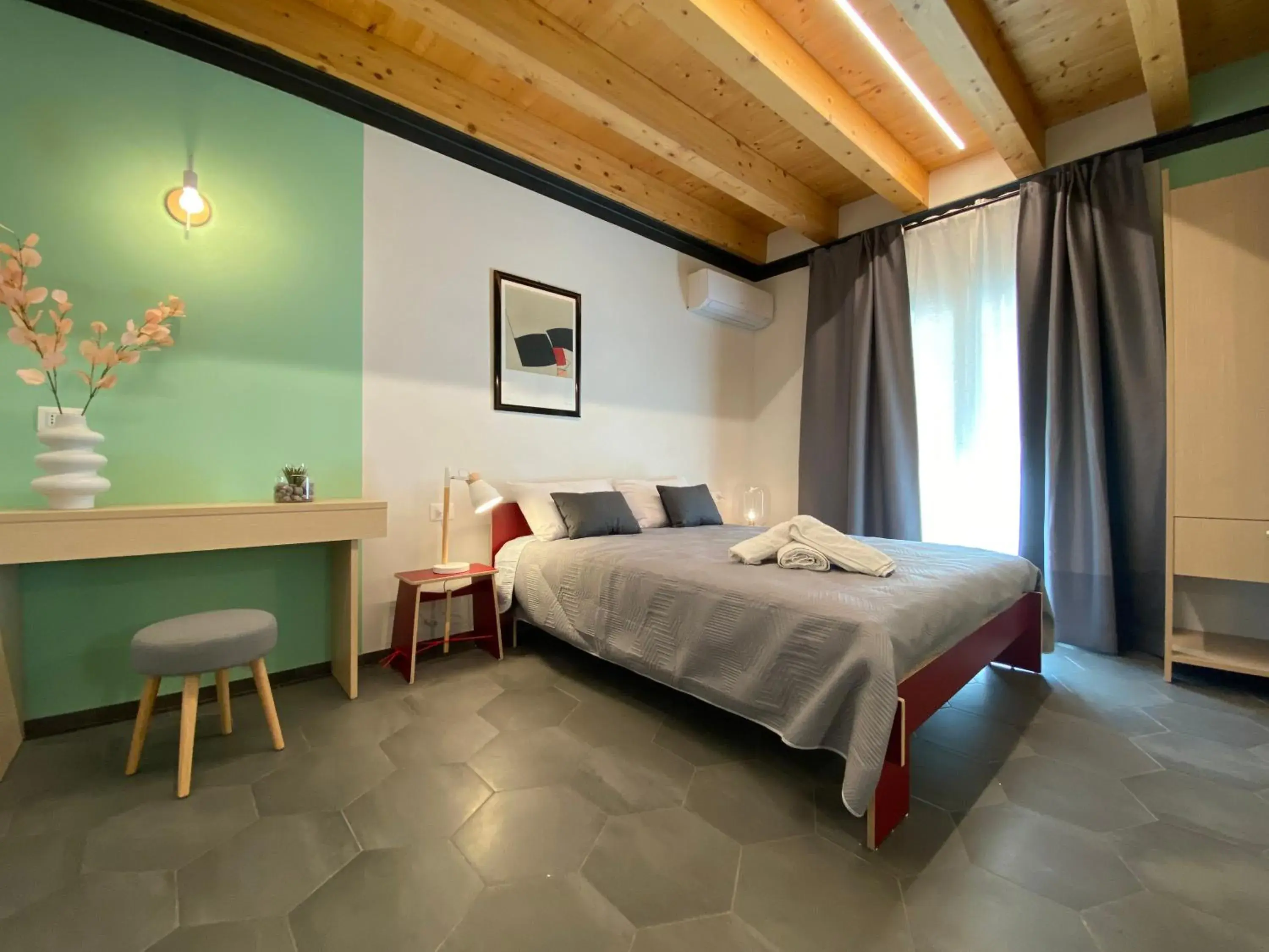 Triple Room with Private Bathroom - single occupancy in B&B ALIVA Triple Room with Private Bathroom - single occupancy in B&B ALIVA