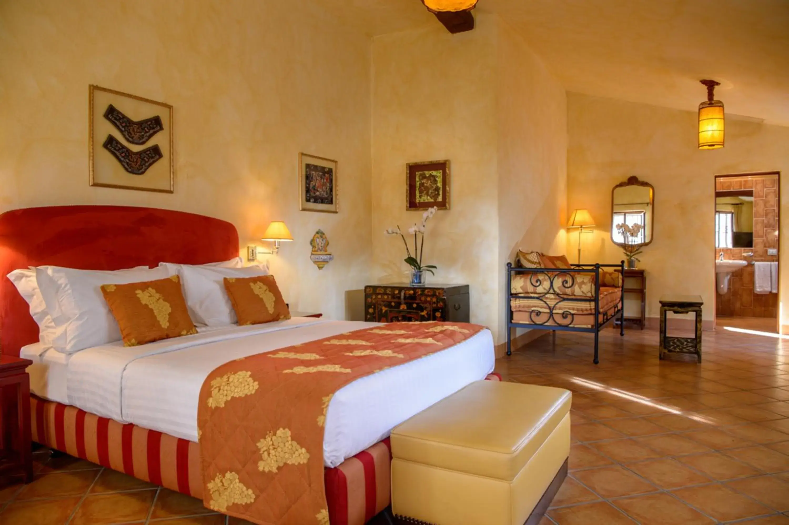 Deluxe Prestige Queen Room with View - Borgo Bagnaia in La Bagnaia Golf Resort Deluxe Prestige Queen Room with View - Borgo Bagnaia in La Bagnaia Golf Resort