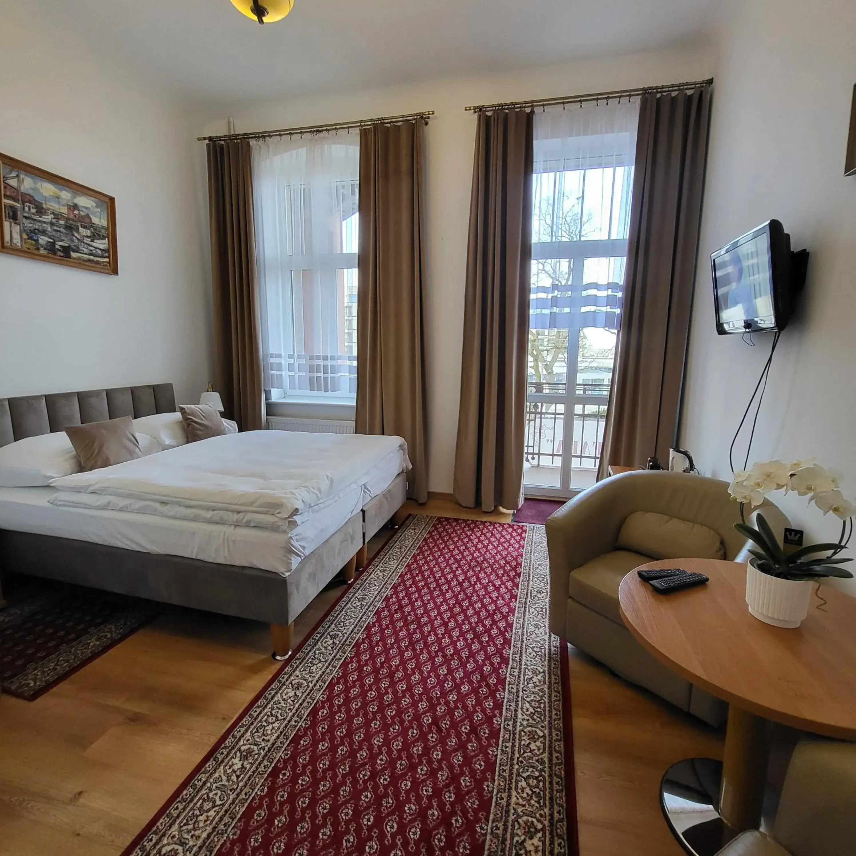 Large Twin Room - single occupancy in Pałacyk Srebrna Fala Large Twin Room - single occupancy in Pałacyk Srebrna Fala