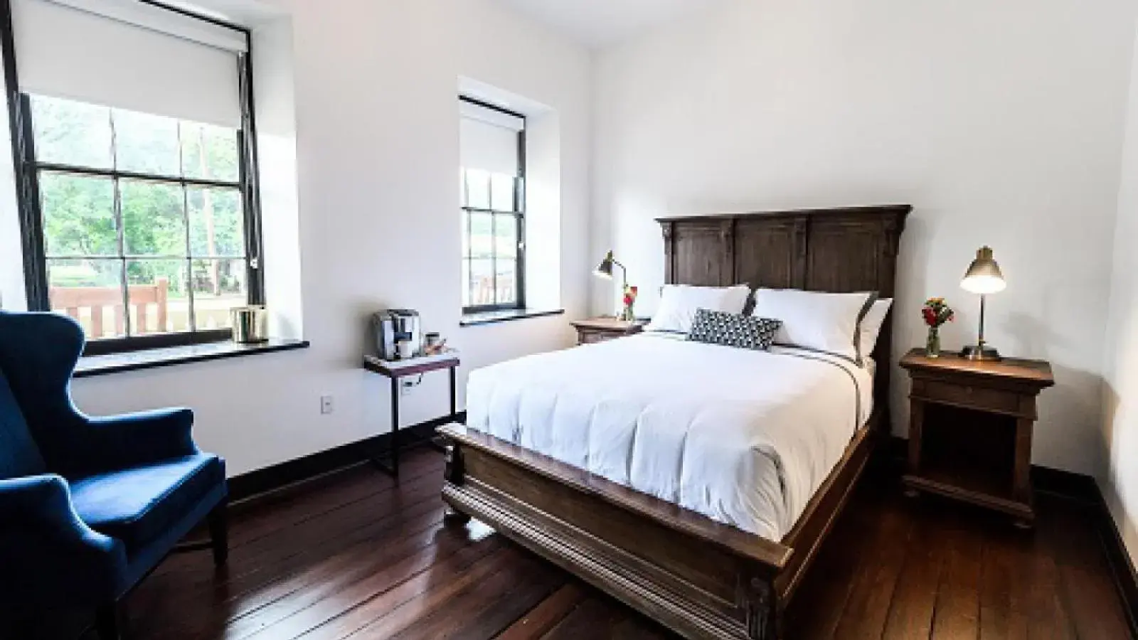 Deluxe Queen Room in Hotel Giles Deluxe Queen Room in Hotel Giles