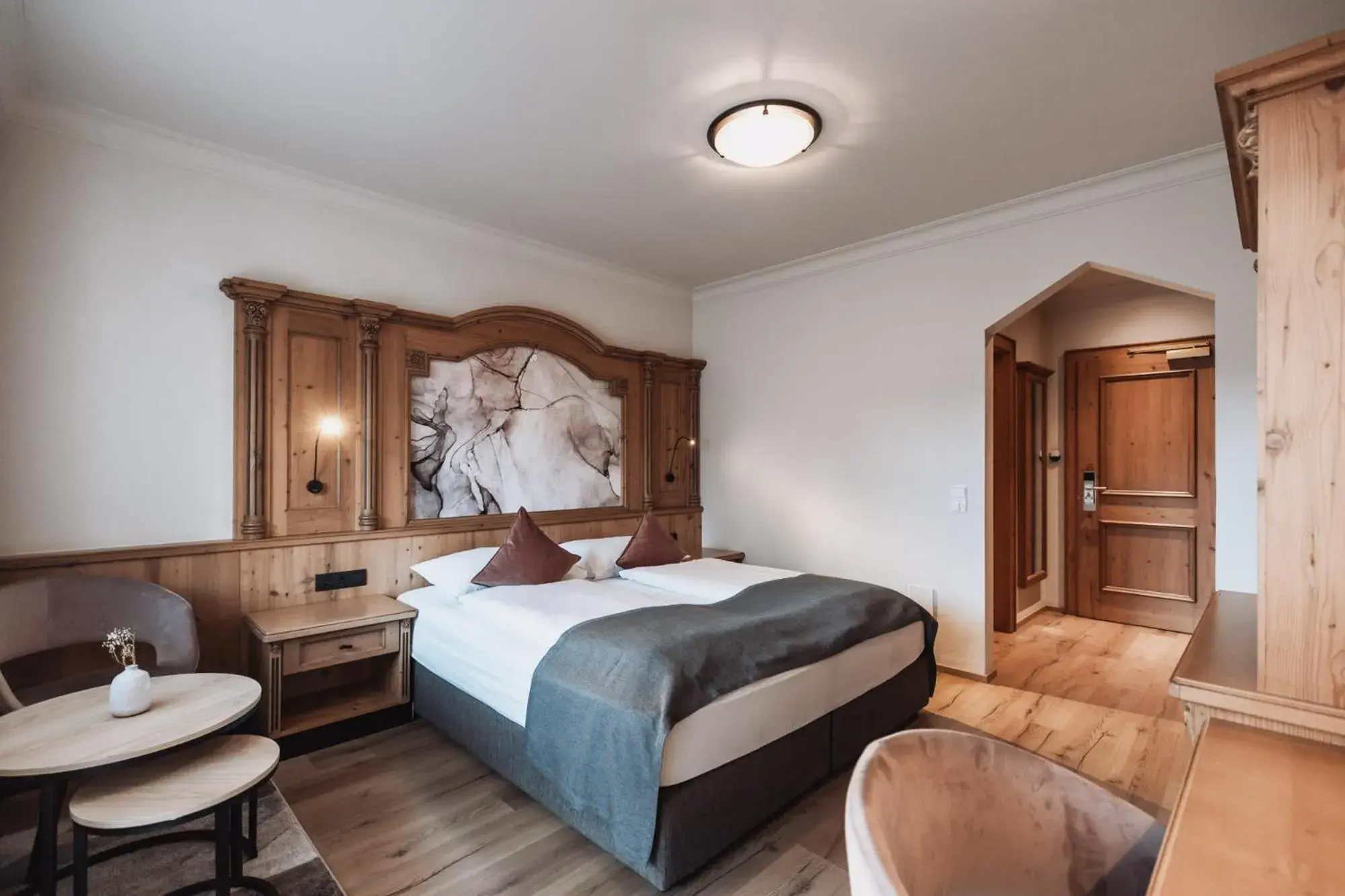 Comfort Double Room in Hotel Montis - Schönblick Comfort Double Room in Hotel Montis - Schönblick