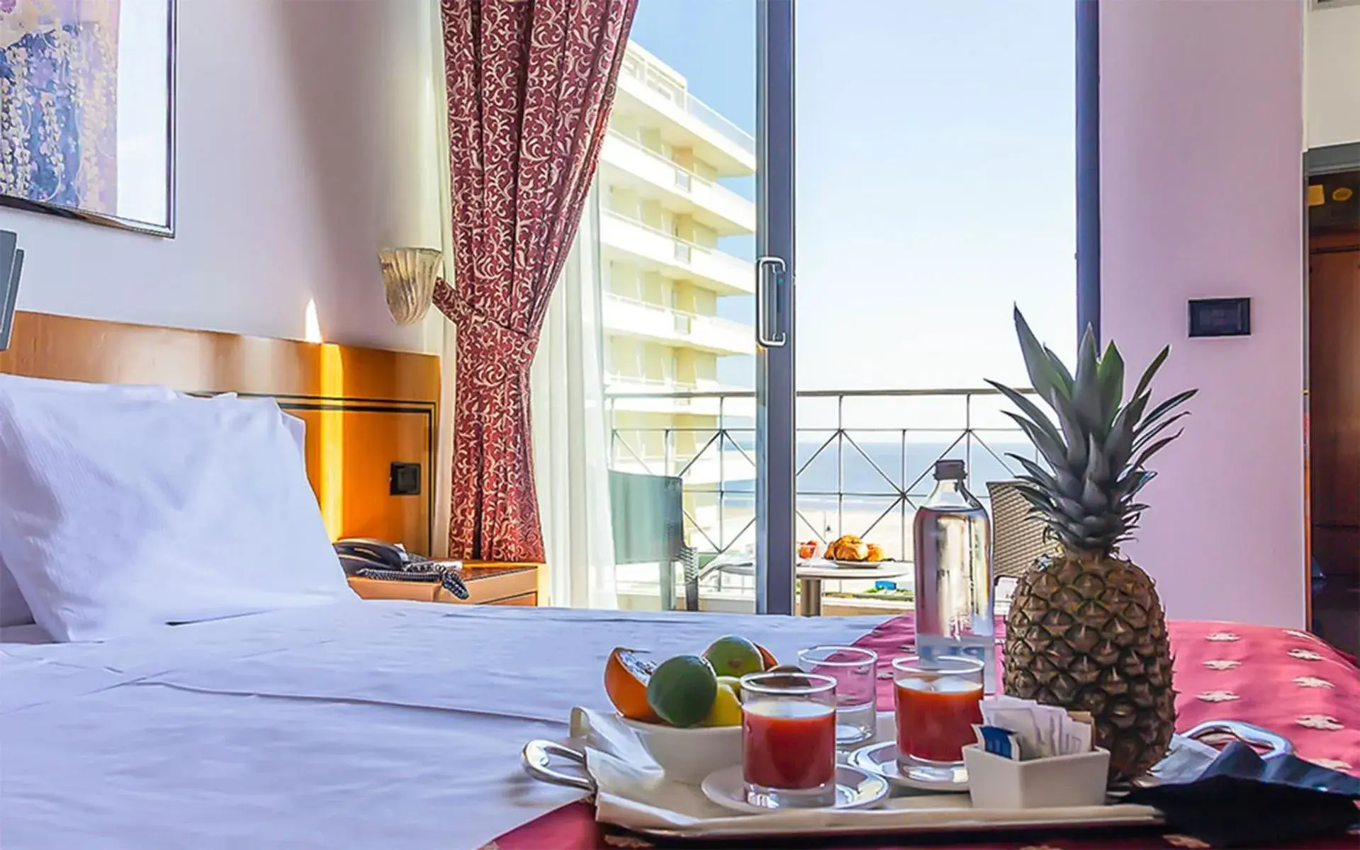 Family Room with Balcony in Hotel Nettunia Family Room with Balcony in Hotel Nettunia