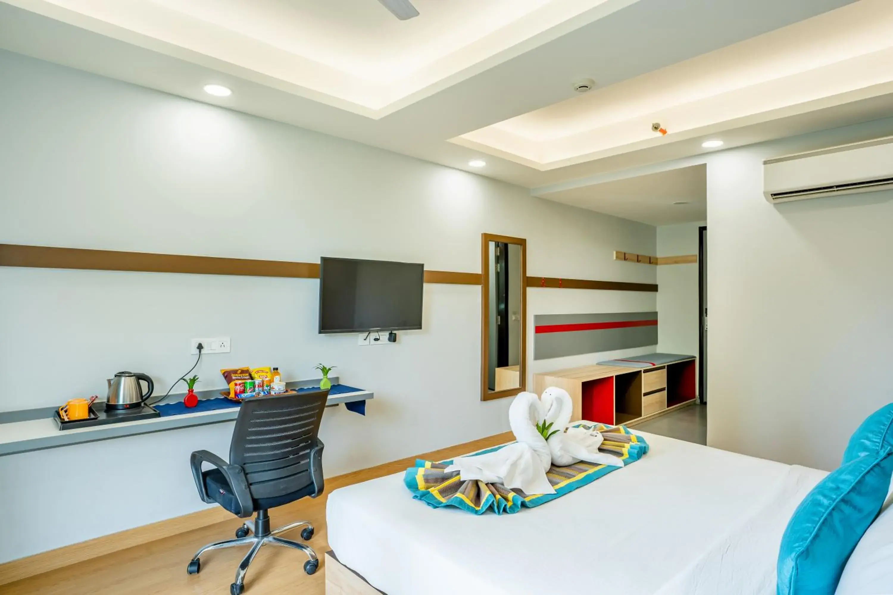 King Room in Inde Hotel Golf Course Extension, Gurgaon King Room in Inde Hotel Golf Course Extension, Gurgaon