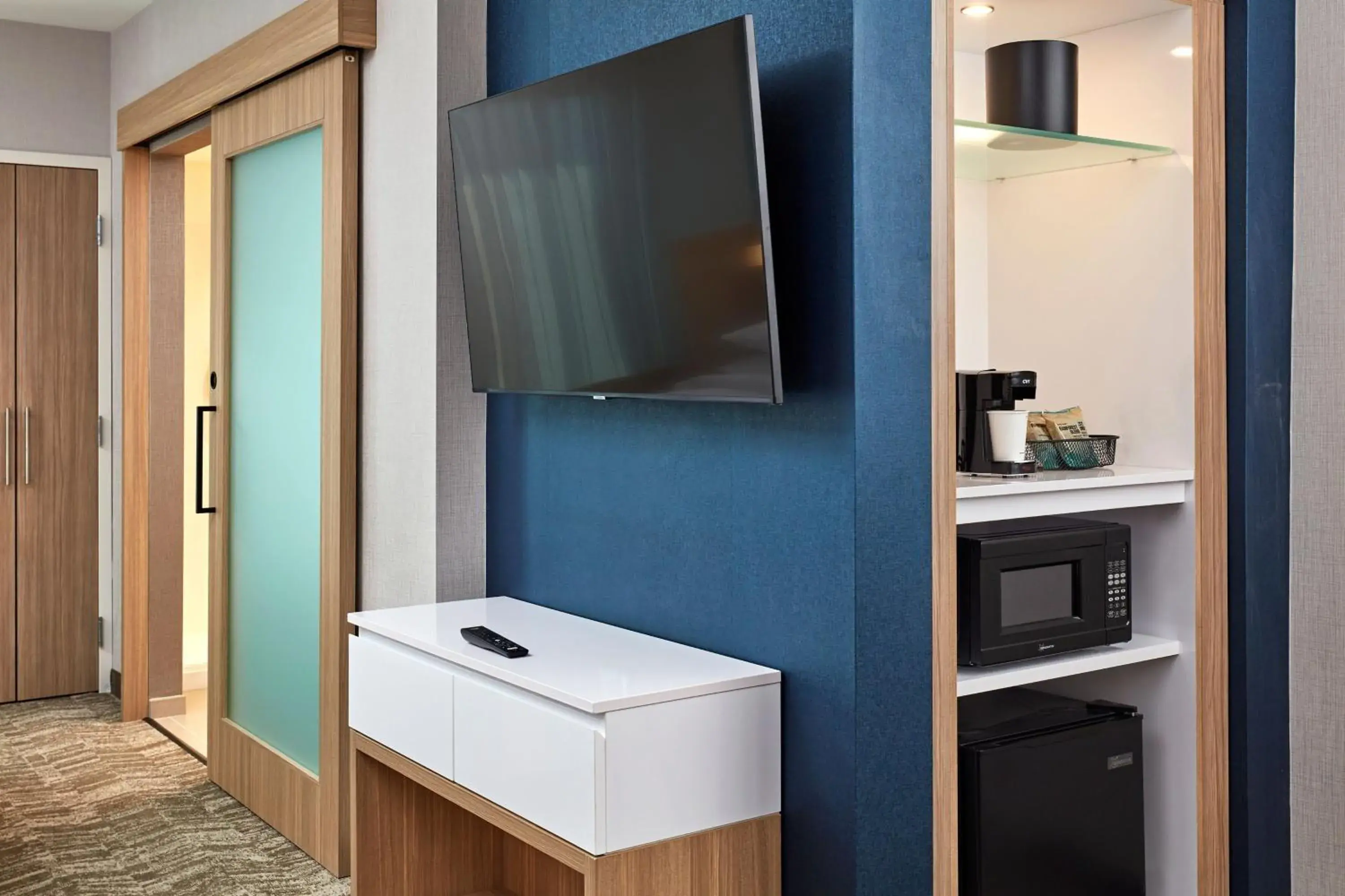 Suite with Two Queen Trundle Beds in SpringHill Suites by Marriott Los Angeles Downey Suite with Two Queen Trundle Beds in SpringHill Suites by Marriott Los Angeles Downey