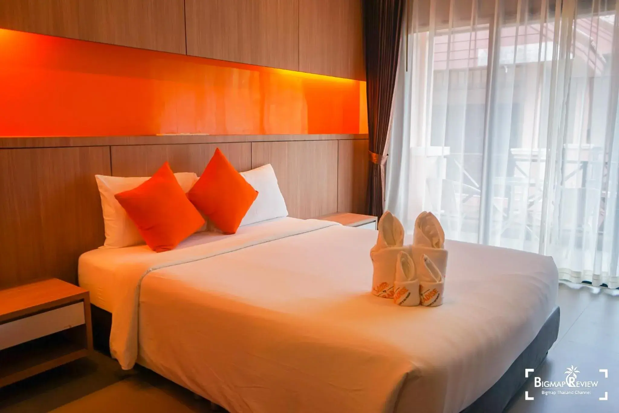 Superior Double Room in Little Paradise Haad Rin Koh Phangan Superior Double Room in Little Paradise Haad Rin Koh Phangan