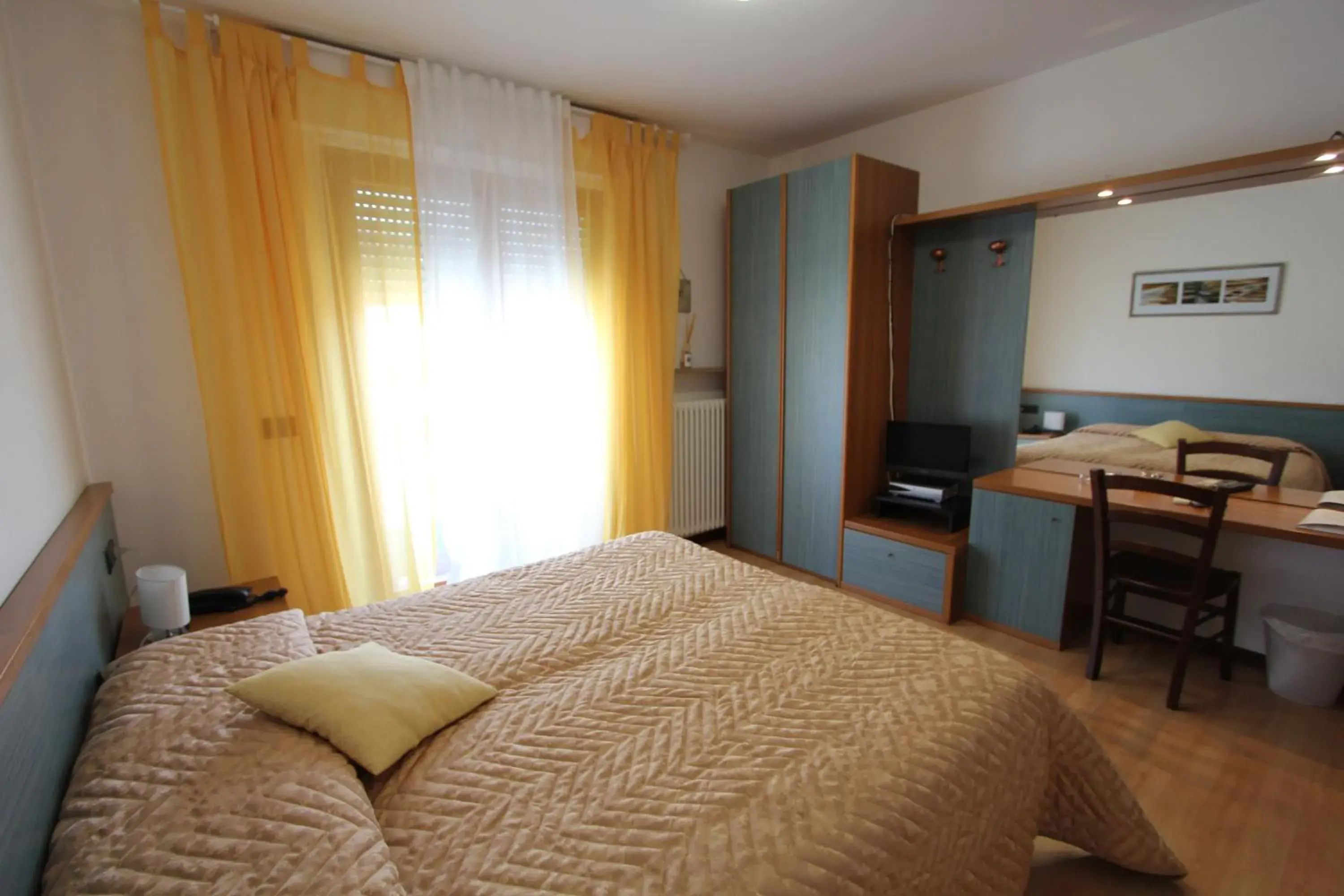 Double or Twin Room with Balcony in Hotel Marea Double or Twin Room with Balcony in Hotel Marea