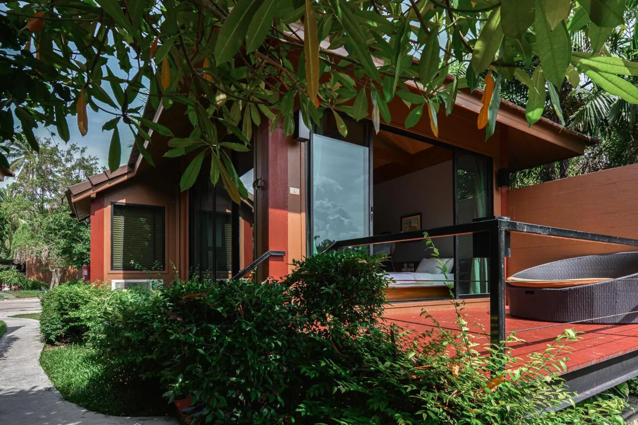 Deluxe Twin Room in The Grace Amphawa Deluxe Twin Room in The Grace Amphawa