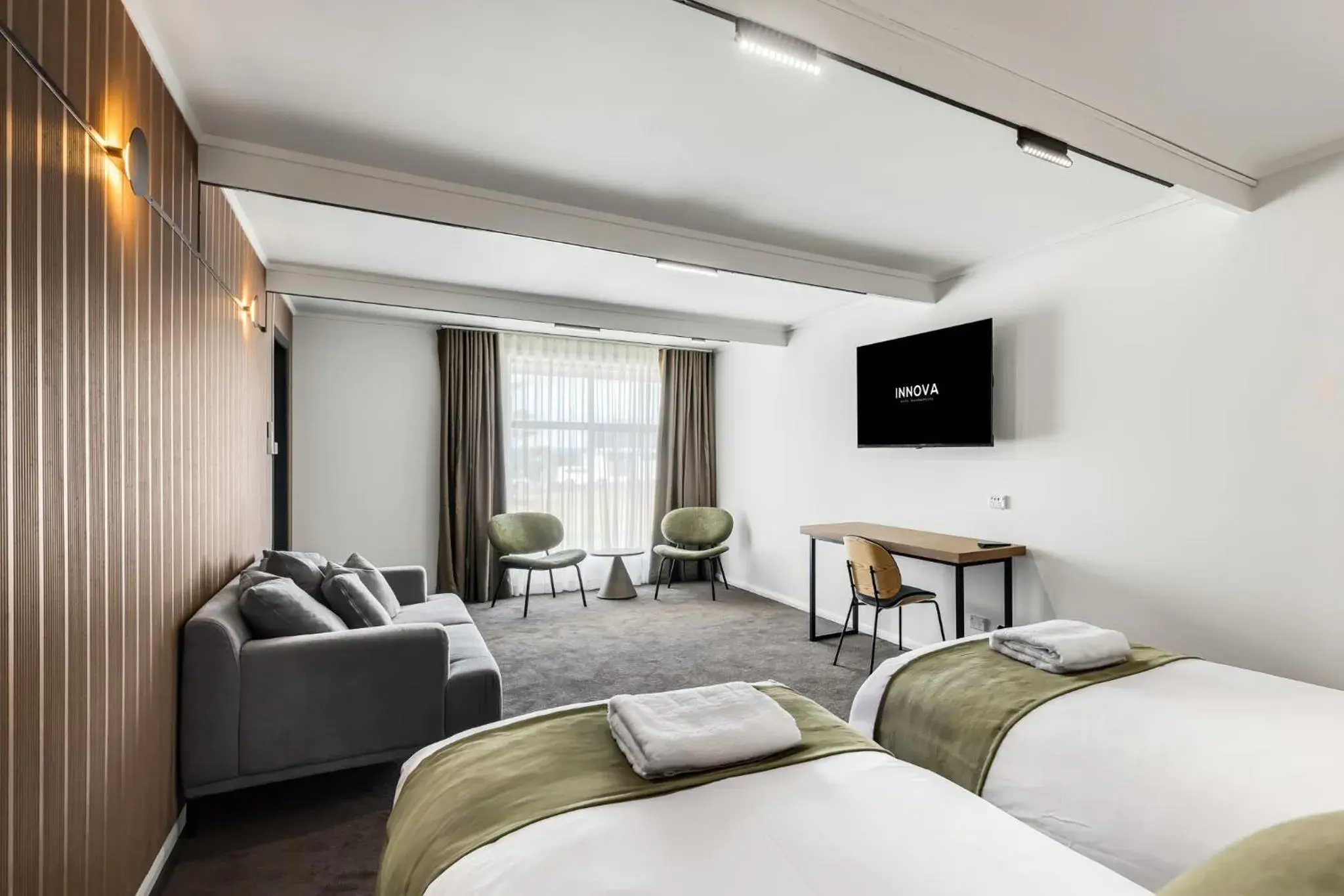 Superior Family Room in Innova Motel Warrnambool Superior Family Room in Innova Motel Warrnambool