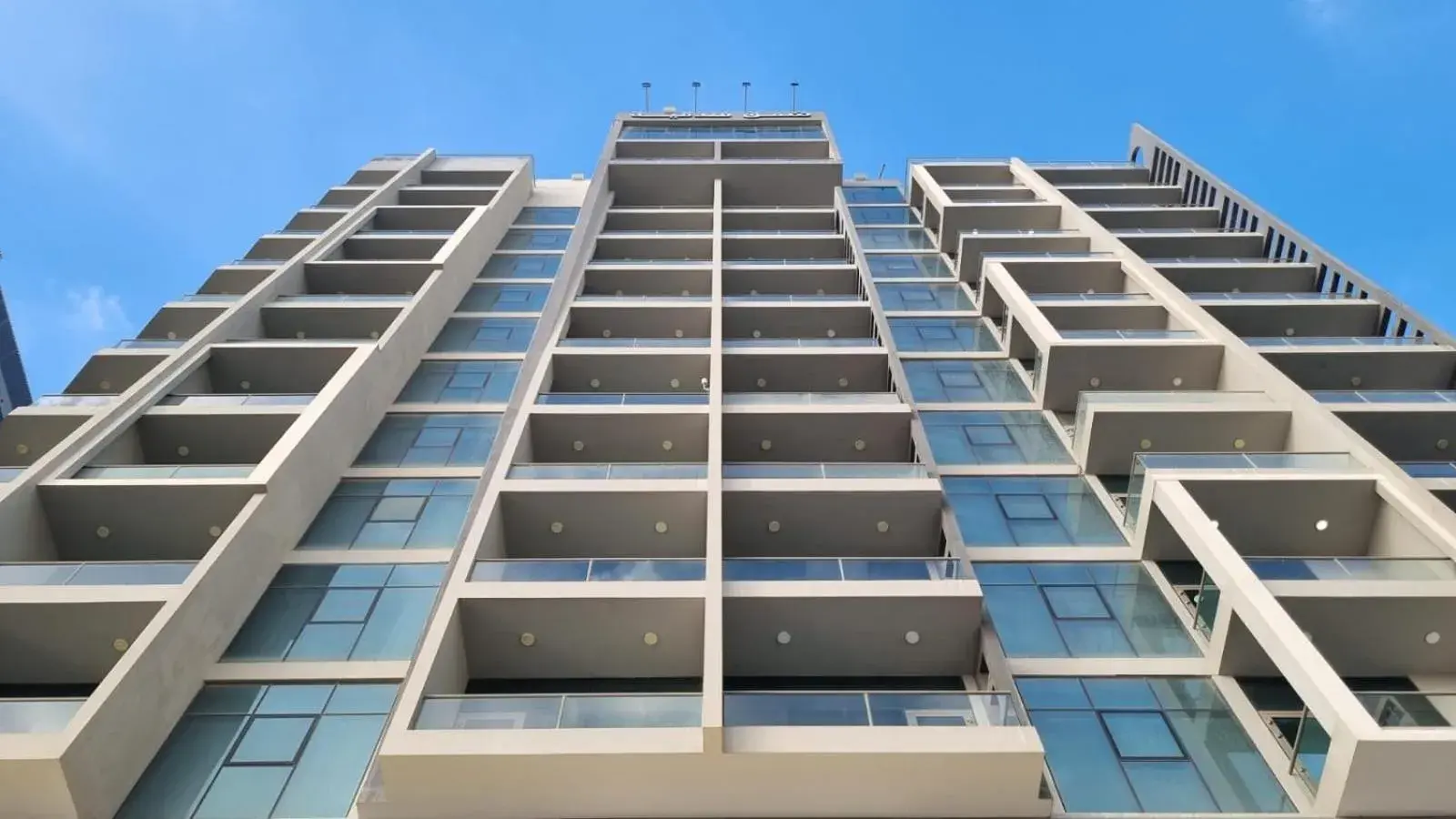 Al Safwa One Al Safwa One