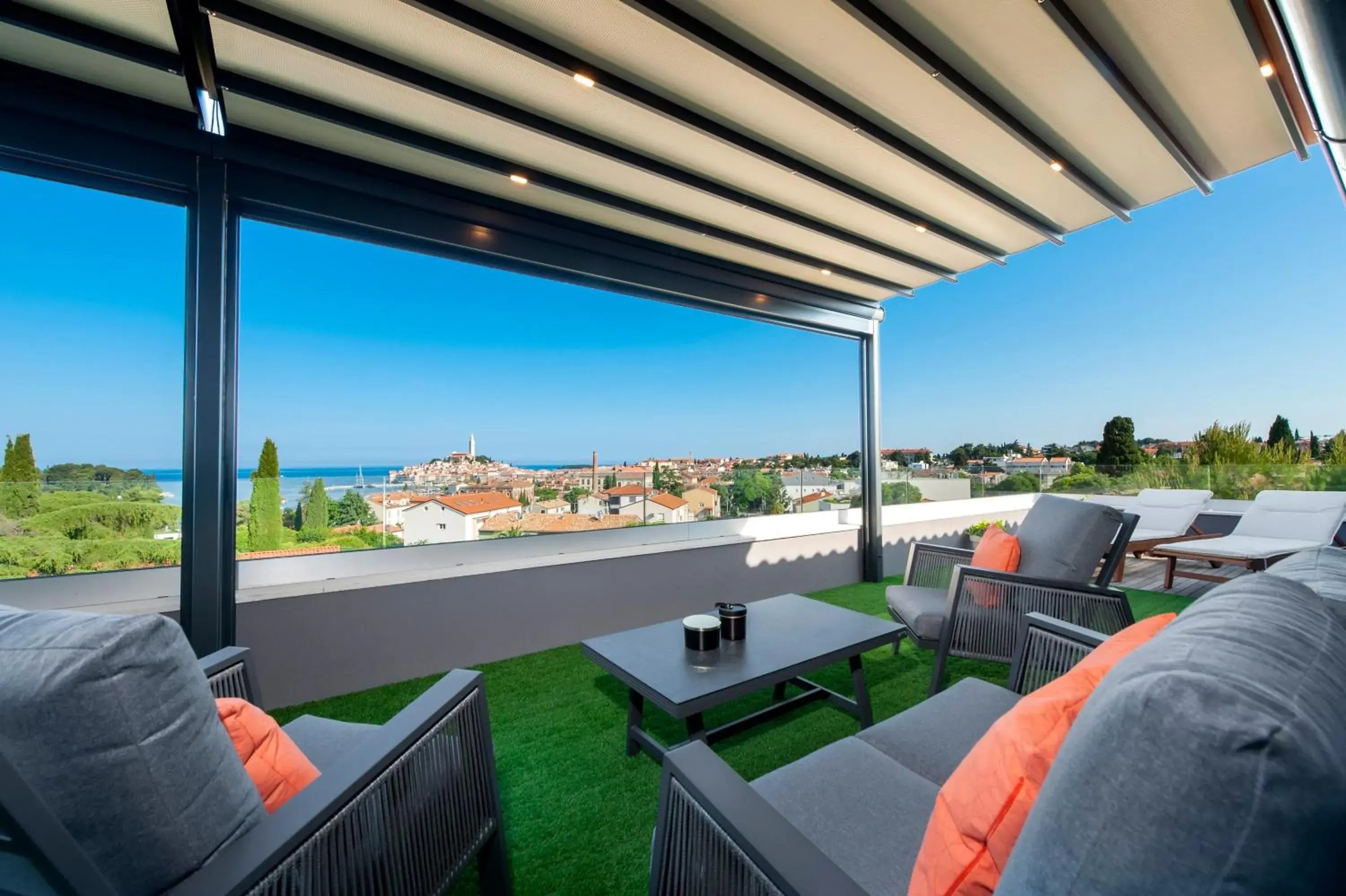 Penthouse with private Jacuzzi in Boutique Residence Arion Penthouse with private Jacuzzi in Boutique Residence Arion