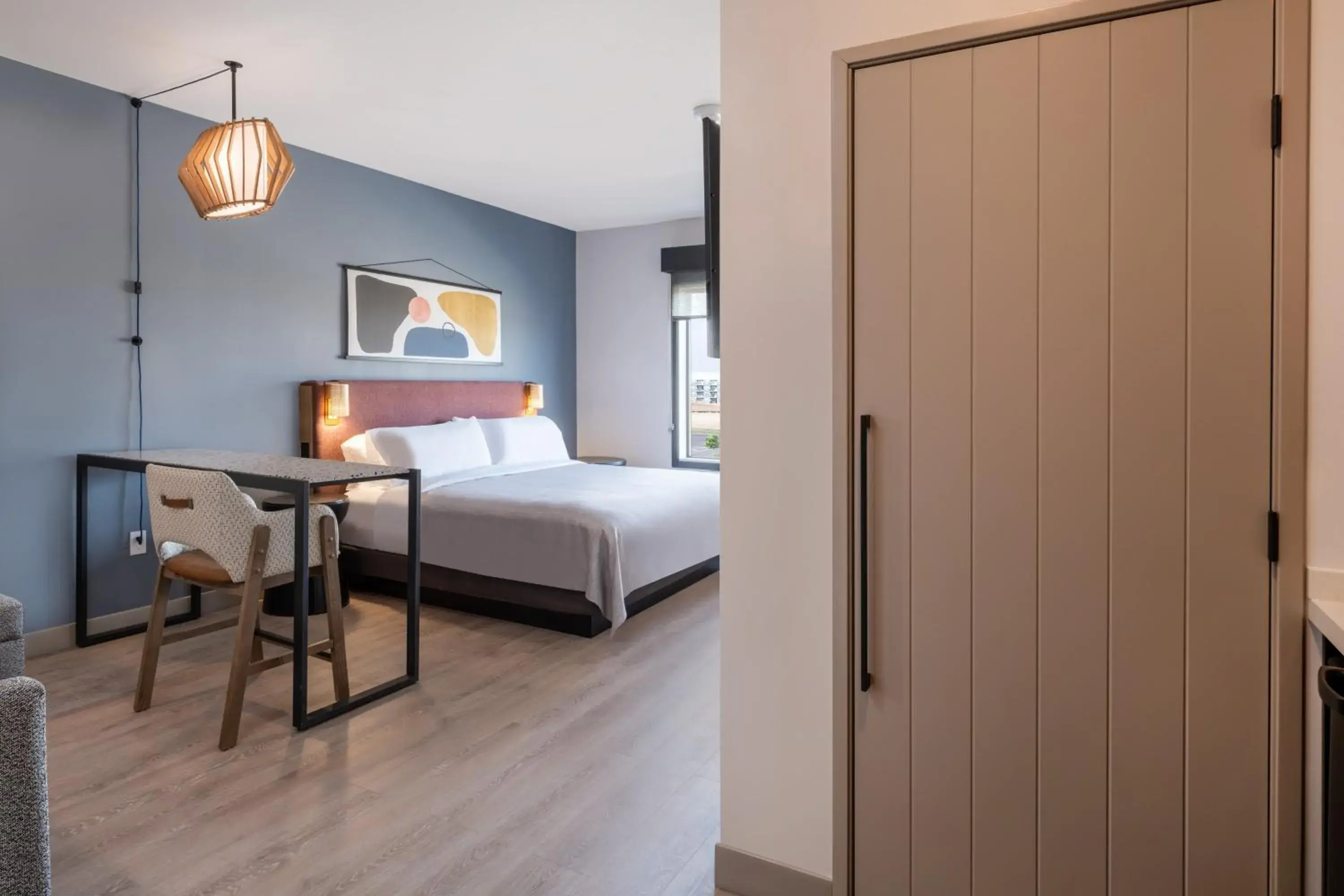 King Room - Mountain View in Atwell Suites - DENVER AIRPORT TOWER ROAD by IHG King Room - Mountain View in Atwell Suites - DENVER AIRPORT TOWER ROAD by IHG