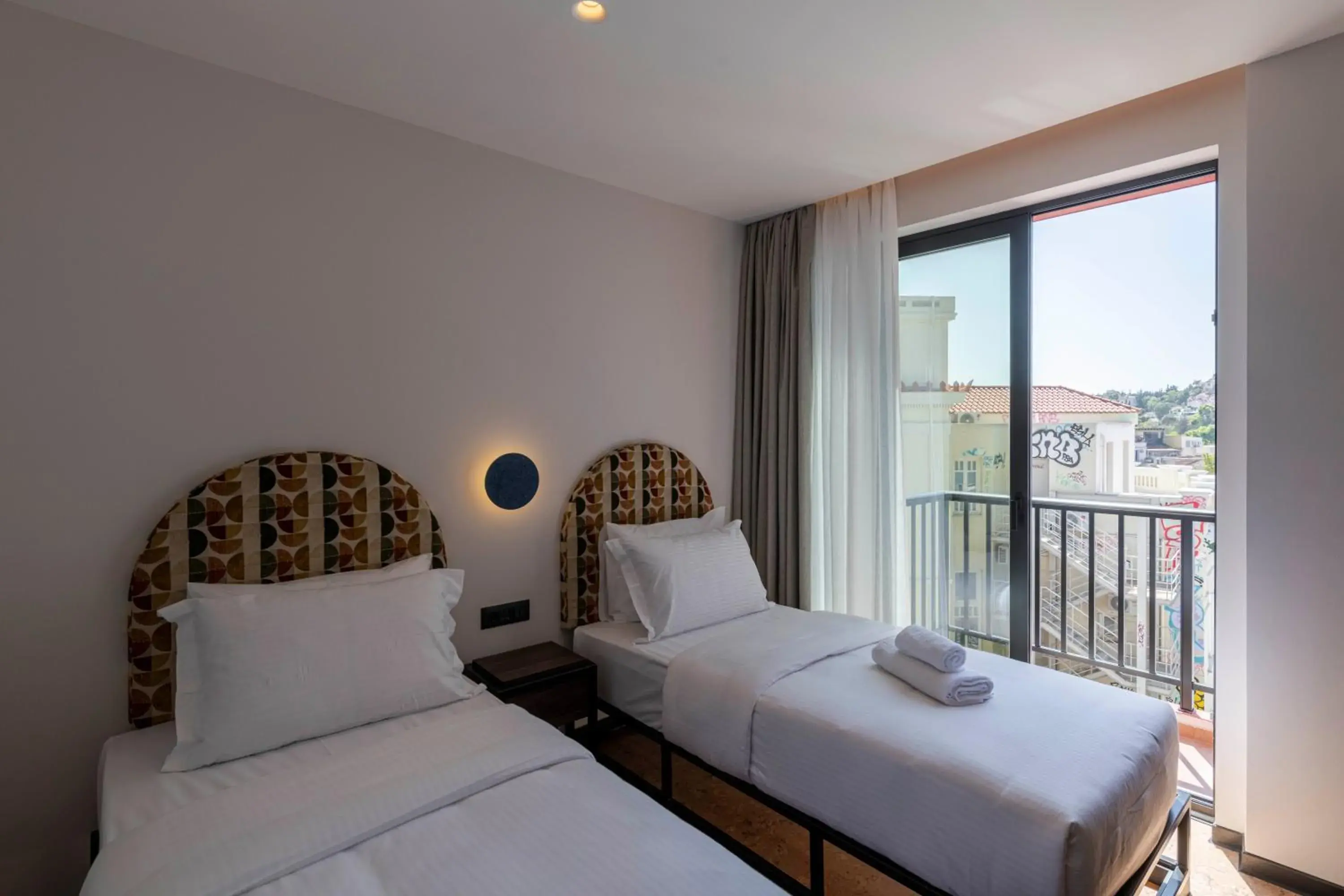 Standard Twin Room in PAREA Athens Standard Twin Room in PAREA Athens