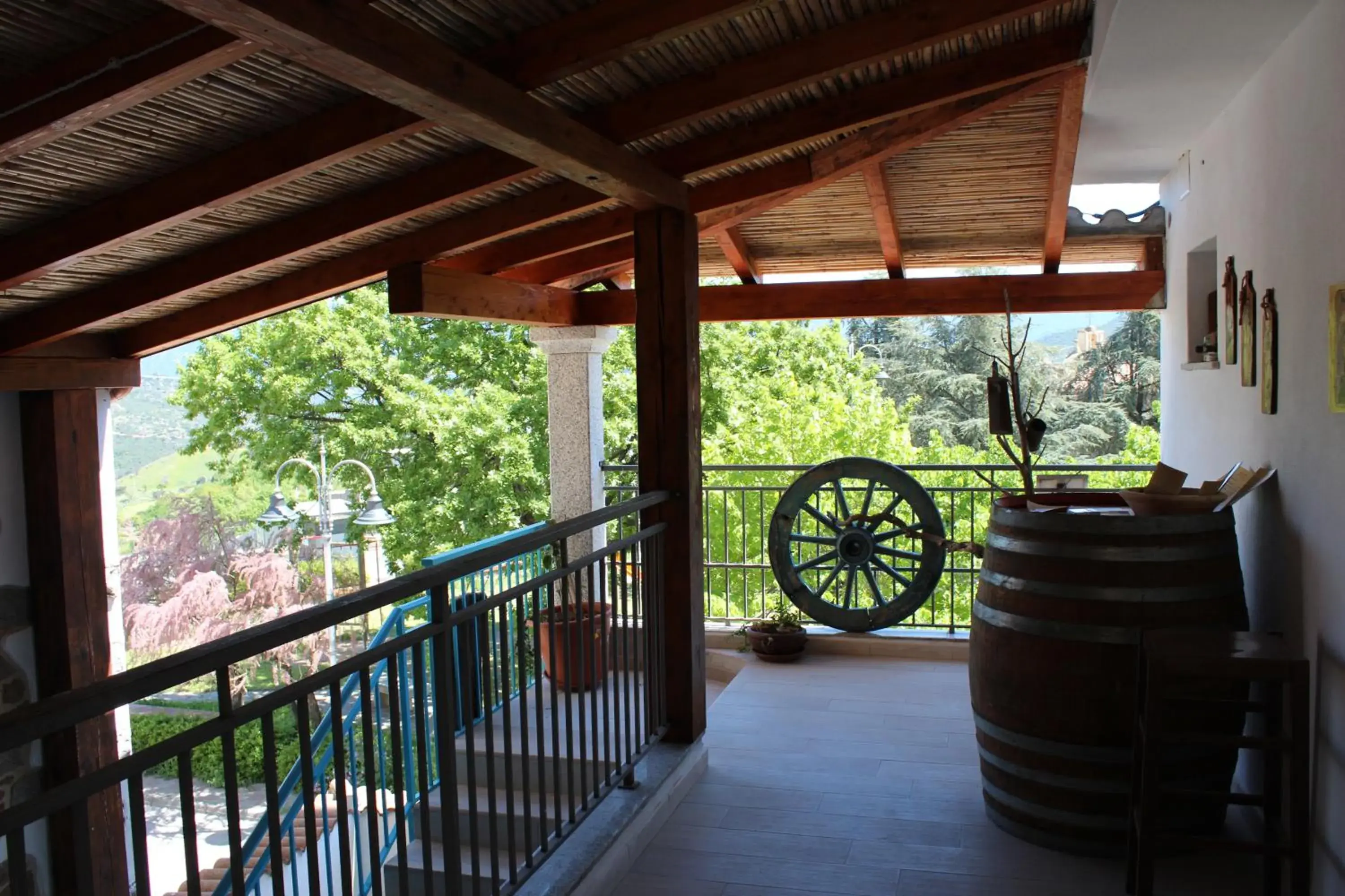 Double Room with Private Bathroom in bed and breakfast Murales Orgosolo Double Room with Private Bathroom in bed and breakfast Murales Orgosolo